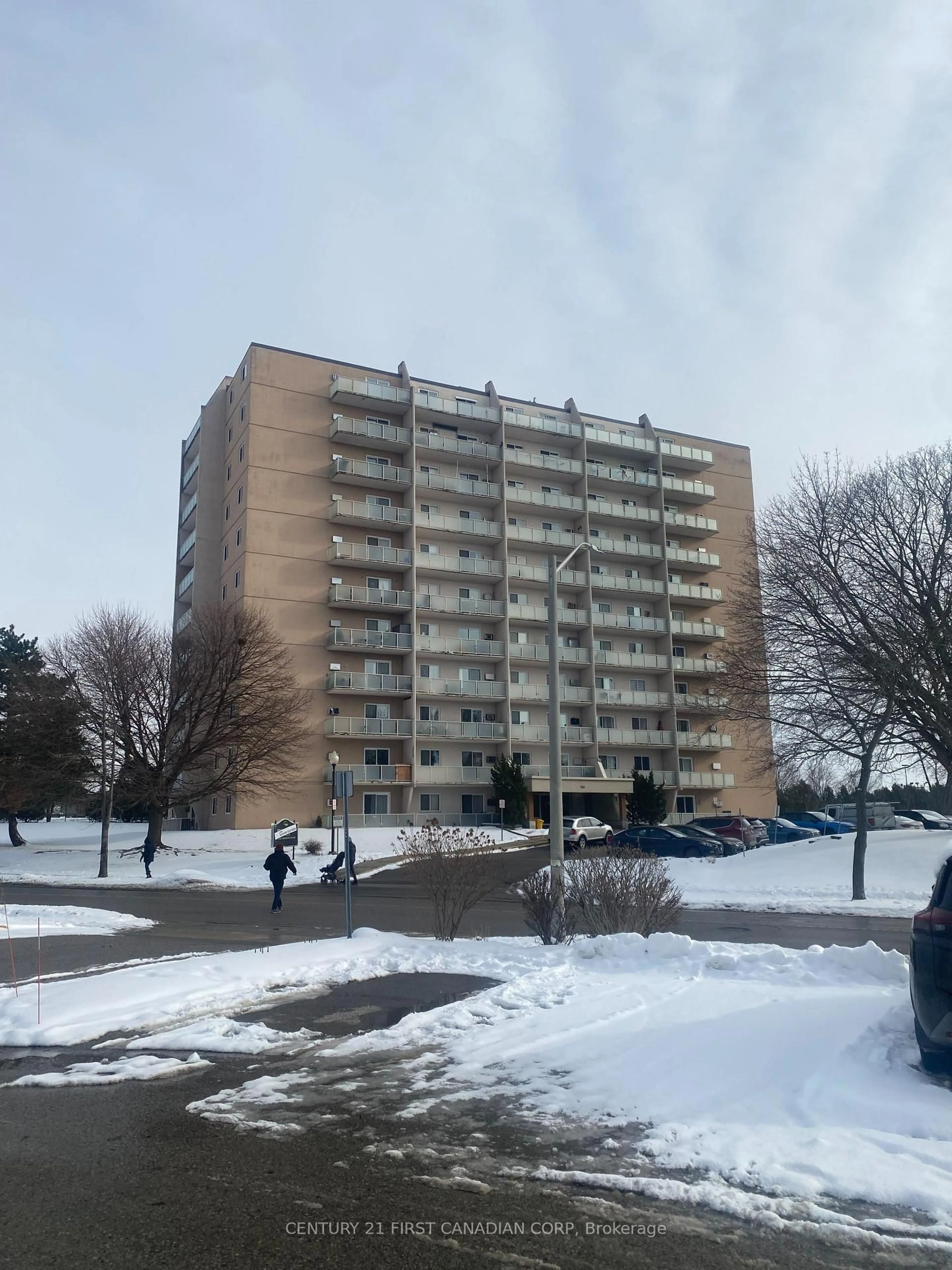 Unknown for 583 Mornington Ave #306, London East Ontario N5Y 3E9