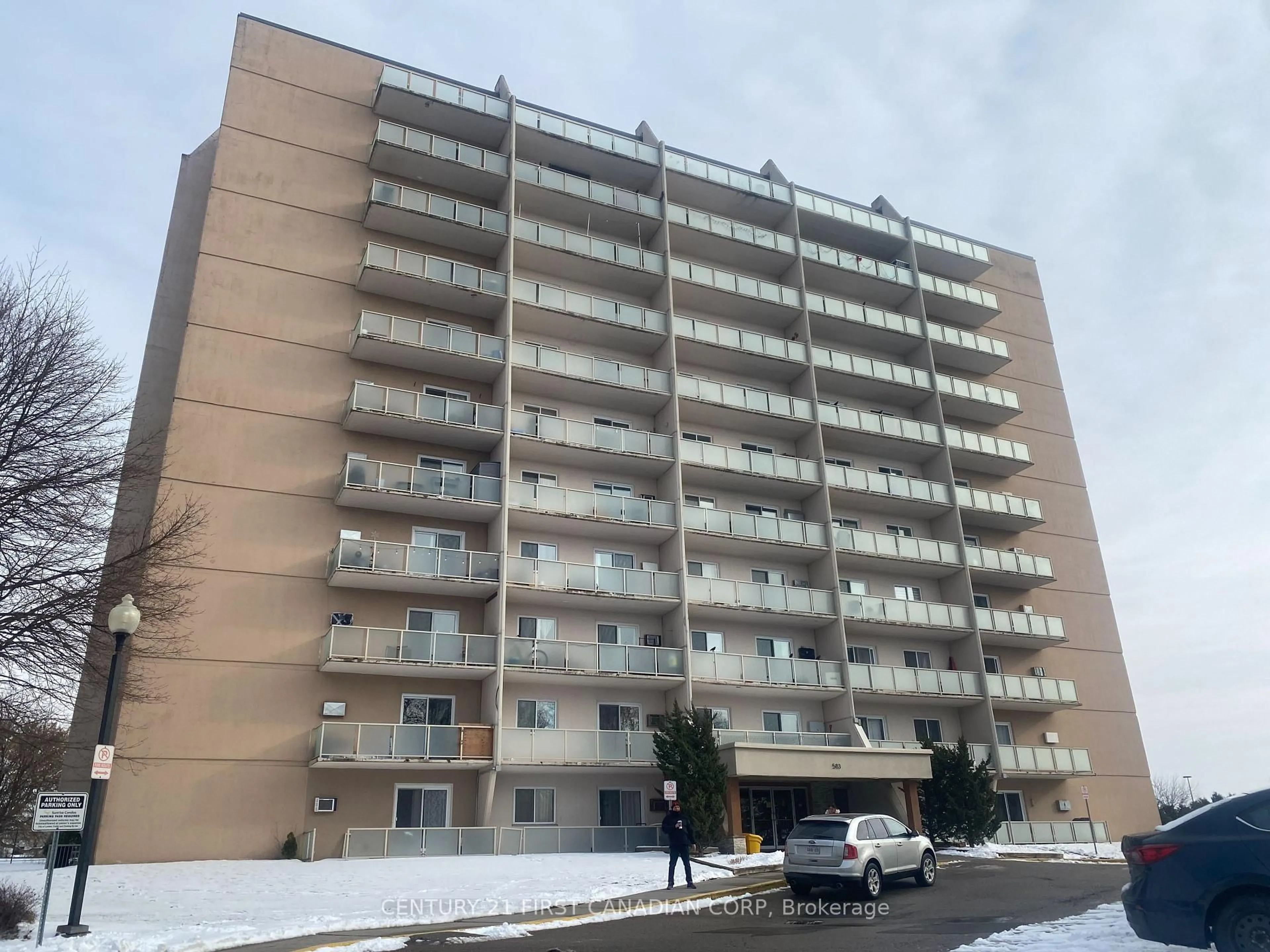 Unknown for 583 Mornington Ave #306, London East Ontario N5Y 3E9