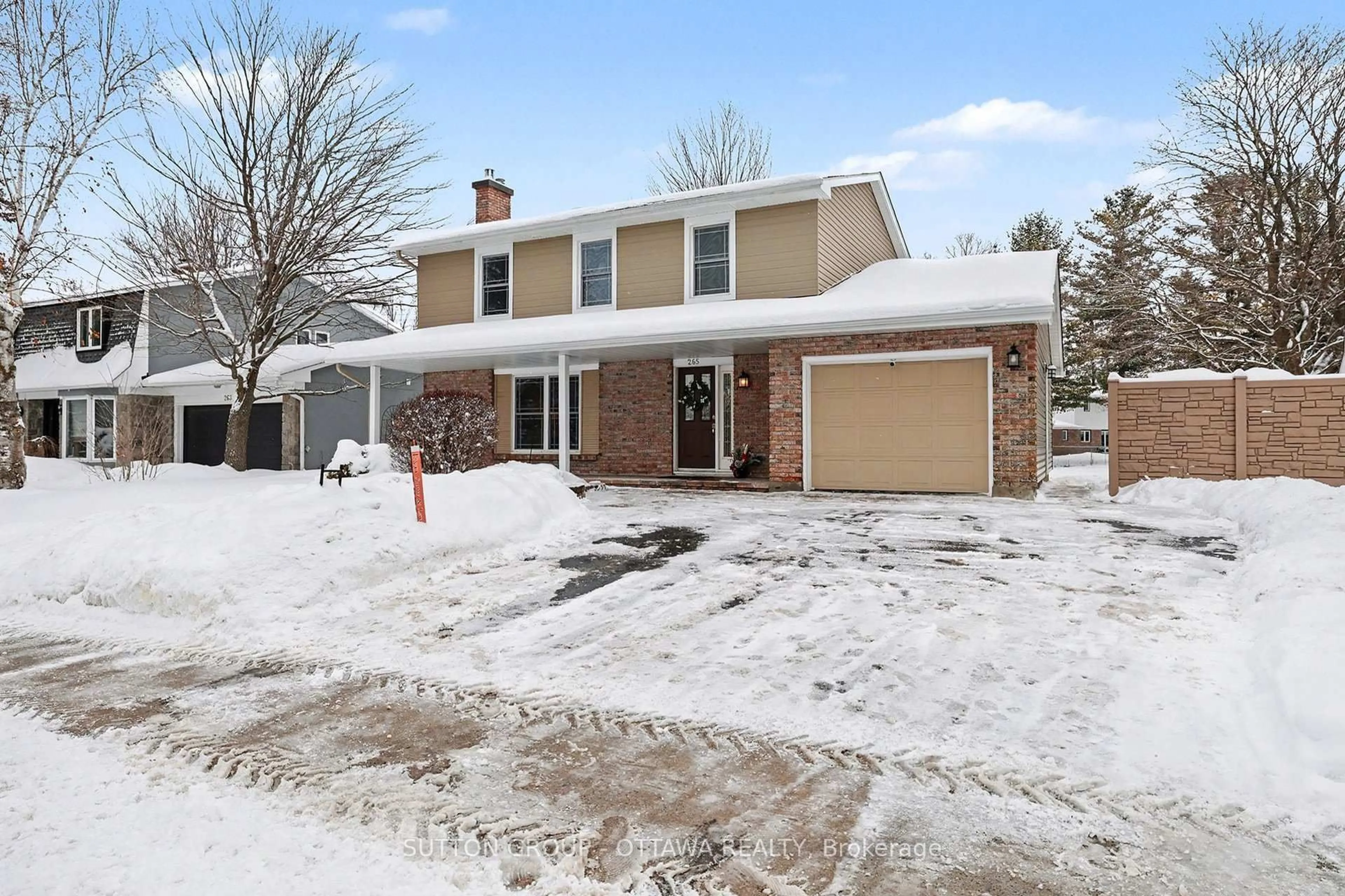 Home with brick exterior material, street for 265 McClellan Rd, Ottawa Ontario K2H 8N7