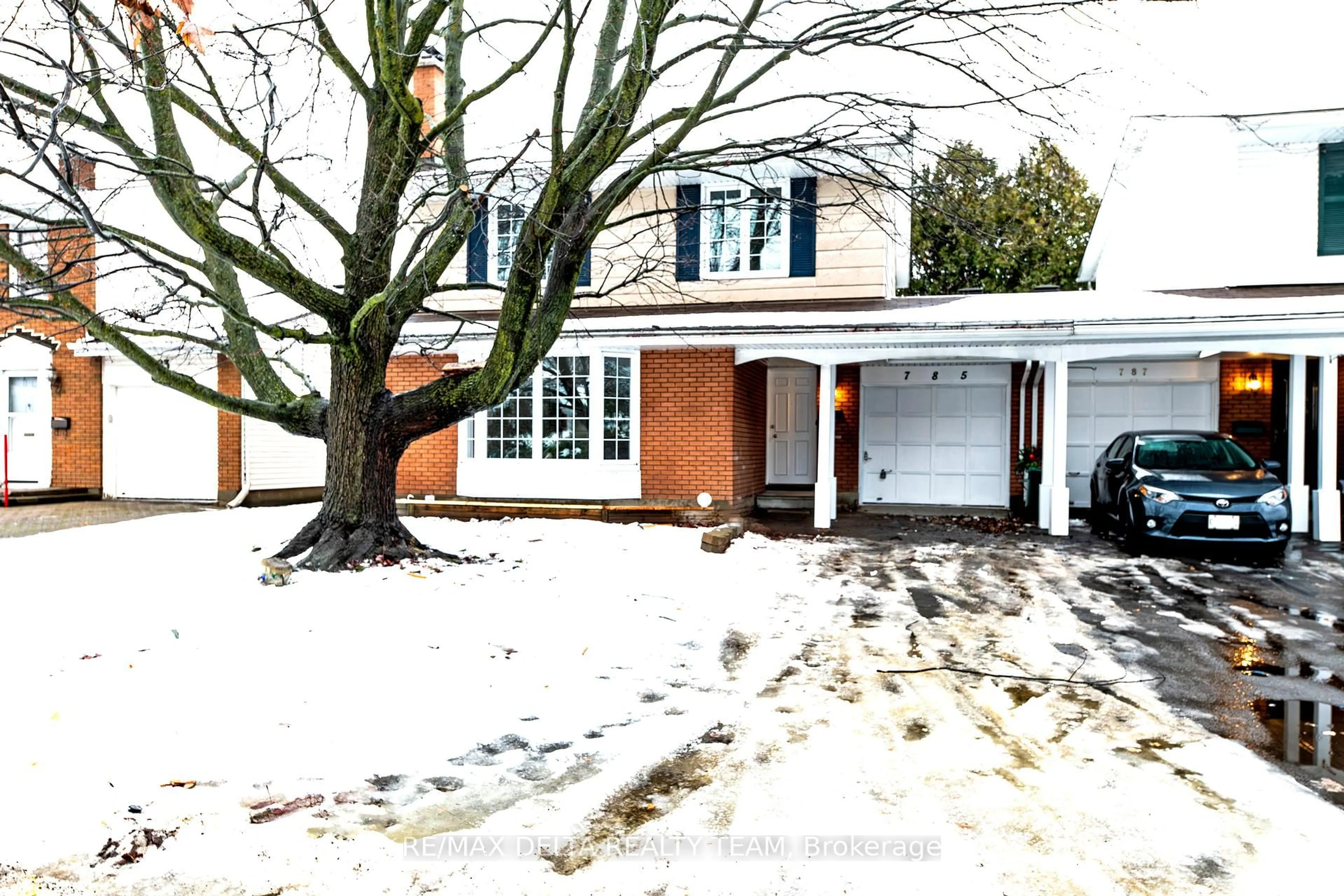 Unknown for 785 De Salaberry St, Ottawa Ontario K1J 6Y5