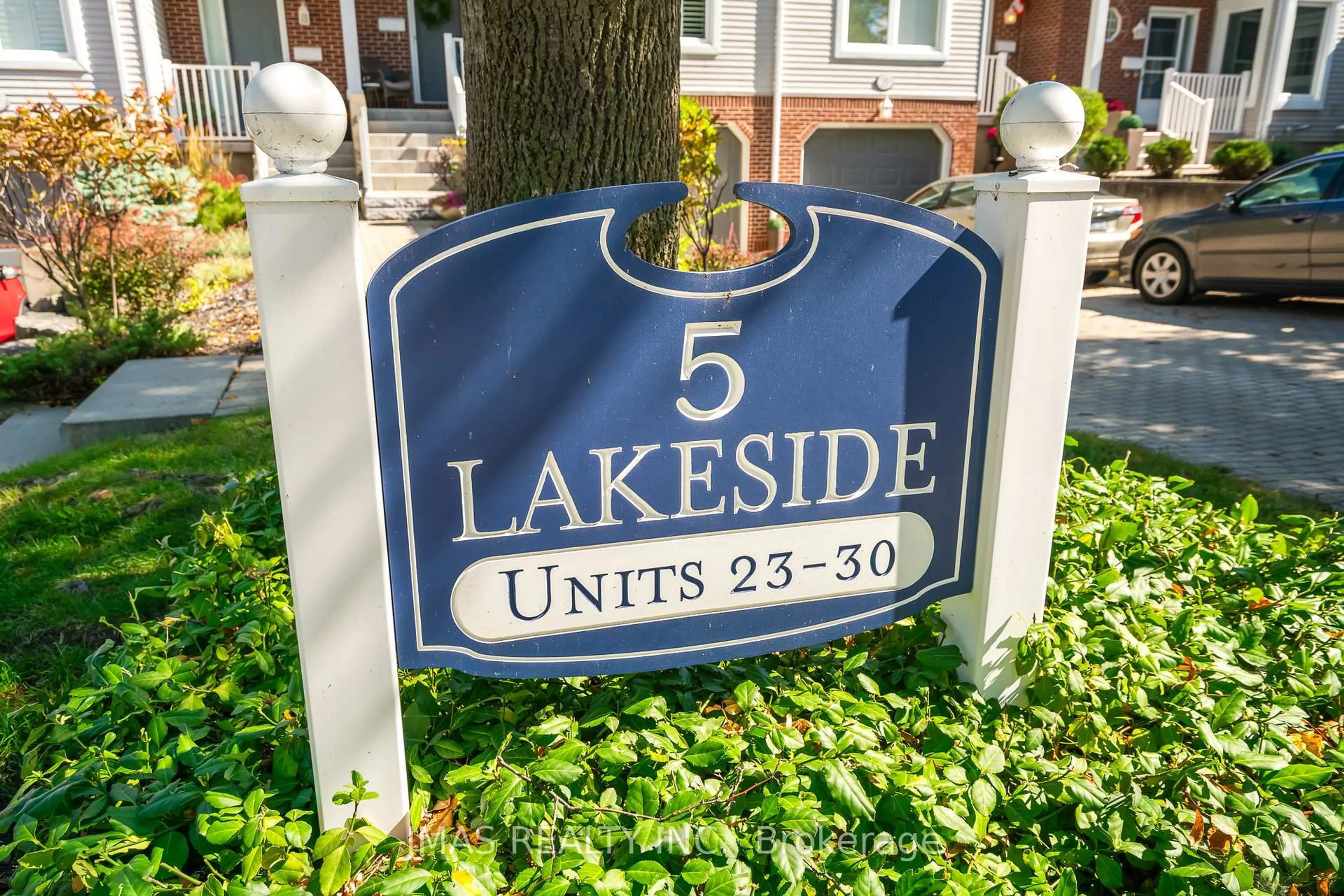 Lobby for 5 LAKESIDE Dr #26, St. Catharines Ontario L2M 1P3