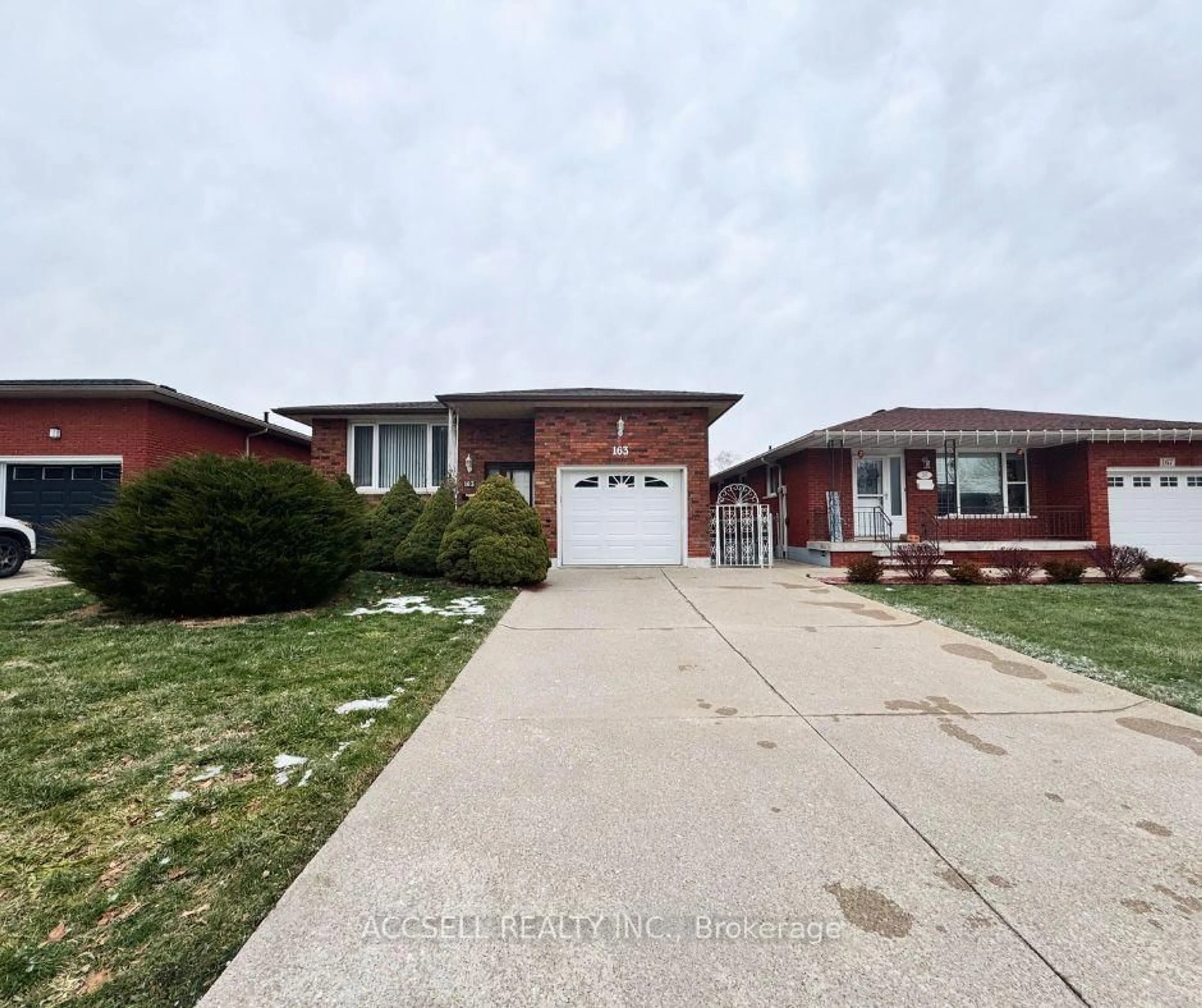 Unknown for 163 Marcella Cres, Hamilton Ontario L8K 6G2