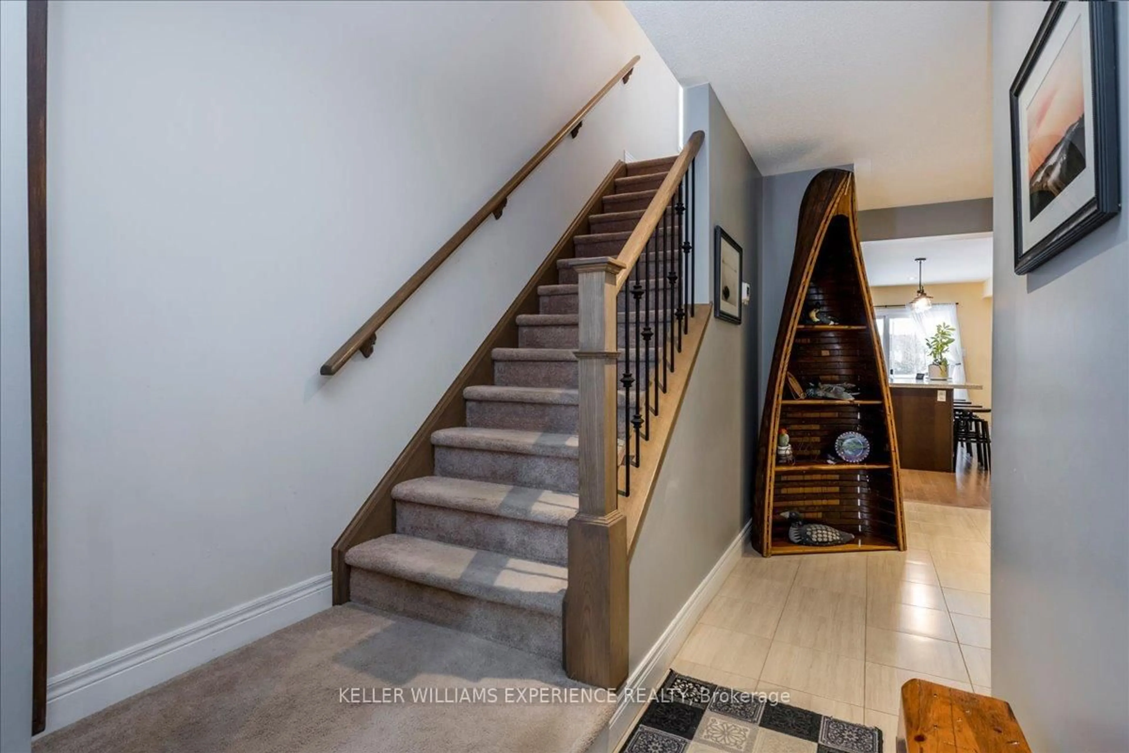 Stairs for 70 FIELDSTREAM Chse, Bracebridge Ontario P1L 0A7