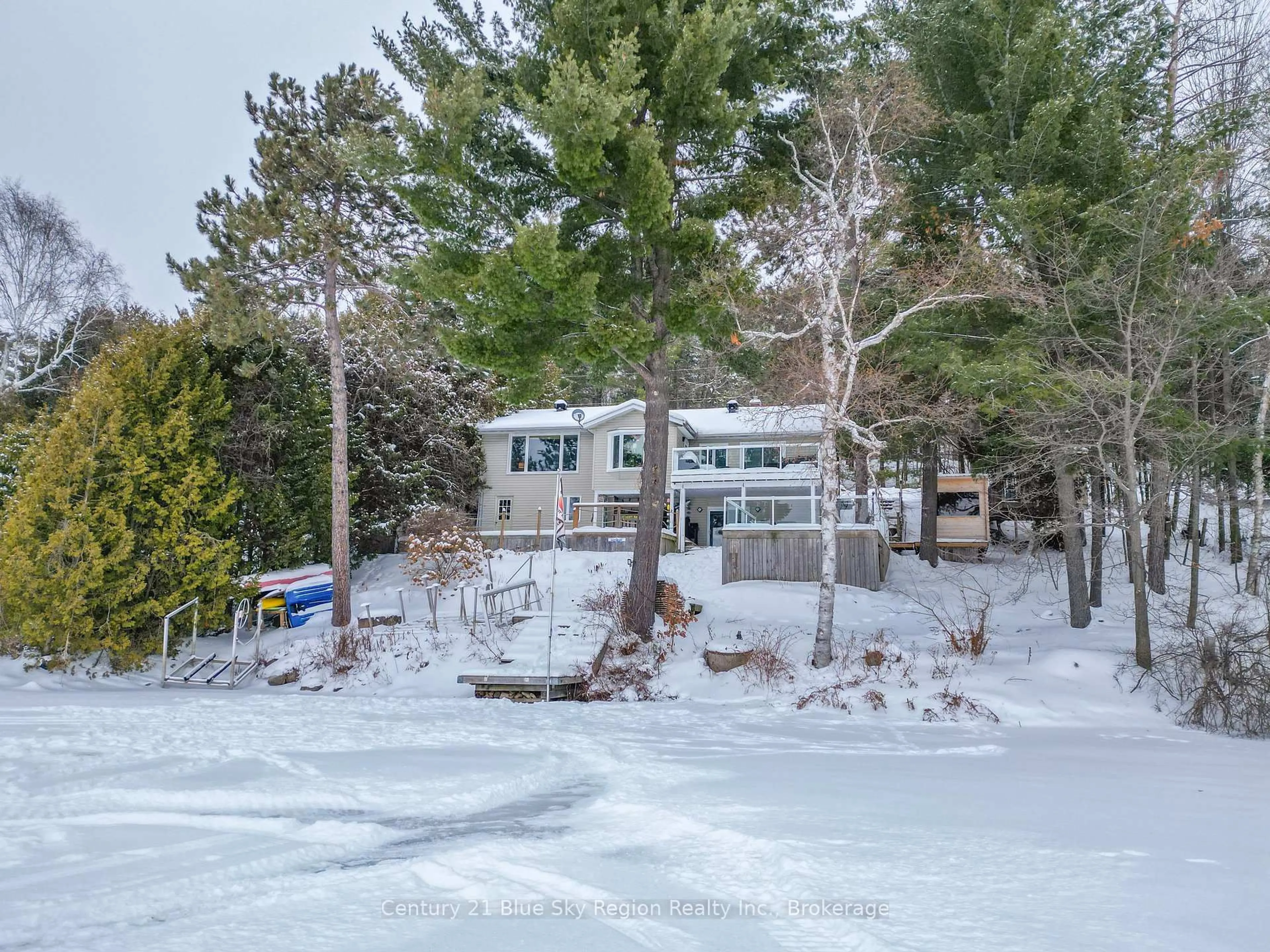 A pic from outside/outdoor area/front of a property/back of a property/a pic from drone, water/lake/river/ocean view for 355 Anita Ave, North Bay Ontario P1C 0A8