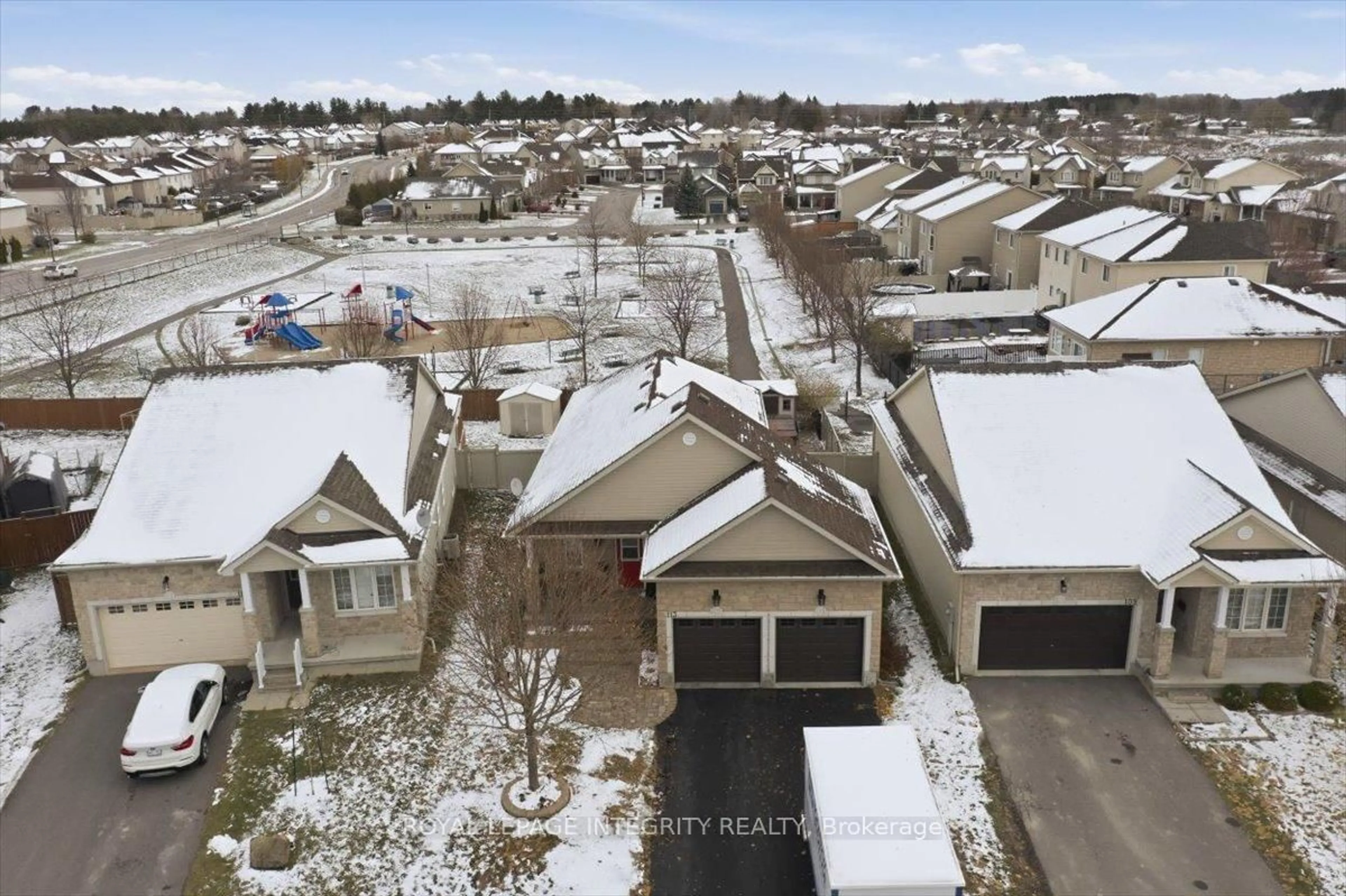 A pic from outside/outdoor area/front of a property/back of a property/a pic from drone, street for 113 Dorina Sarazin Cres, Clarence-Rockland Ontario K4K 0G6