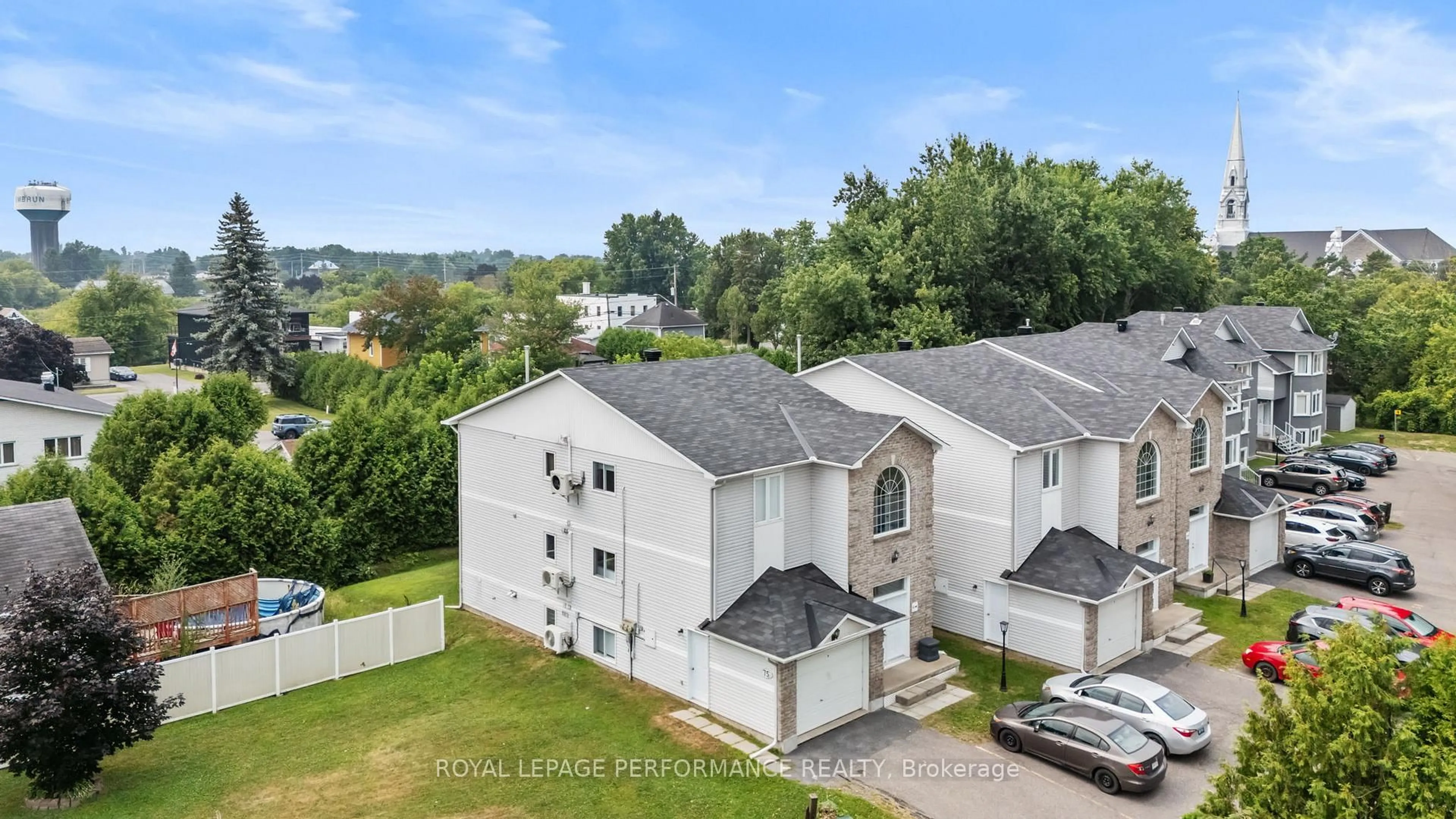 A pic from outside/outdoor area/front of a property/back of a property/a pic from drone, unknown for 75 LAPOINTE Blvd #1C, Russell Ontario K0A 1W0