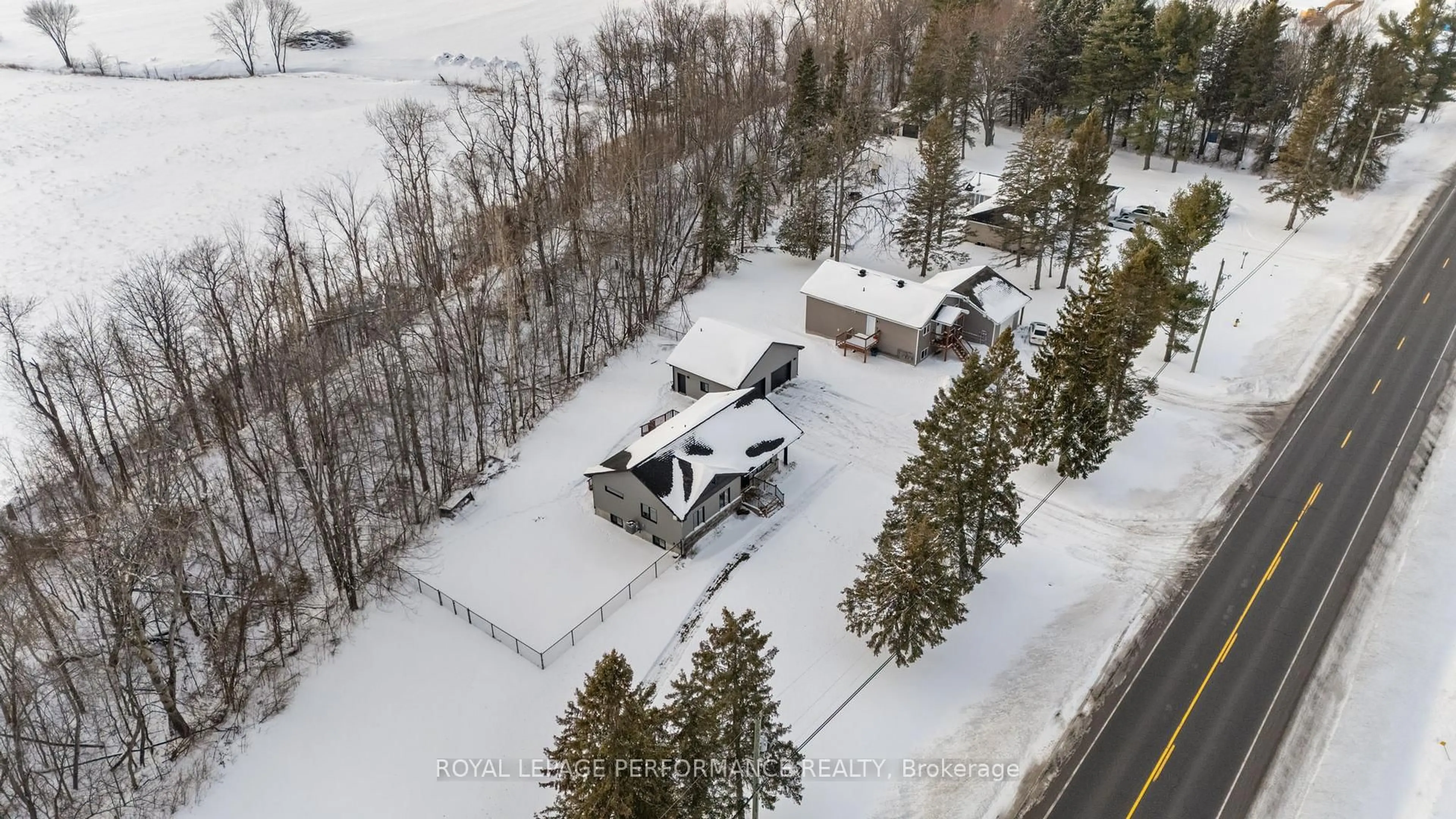 A pic from outside/outdoor area/front of a property/back of a property/a pic from drone, street for 57 Main St, North Stormont Ontario K0C 1K0
