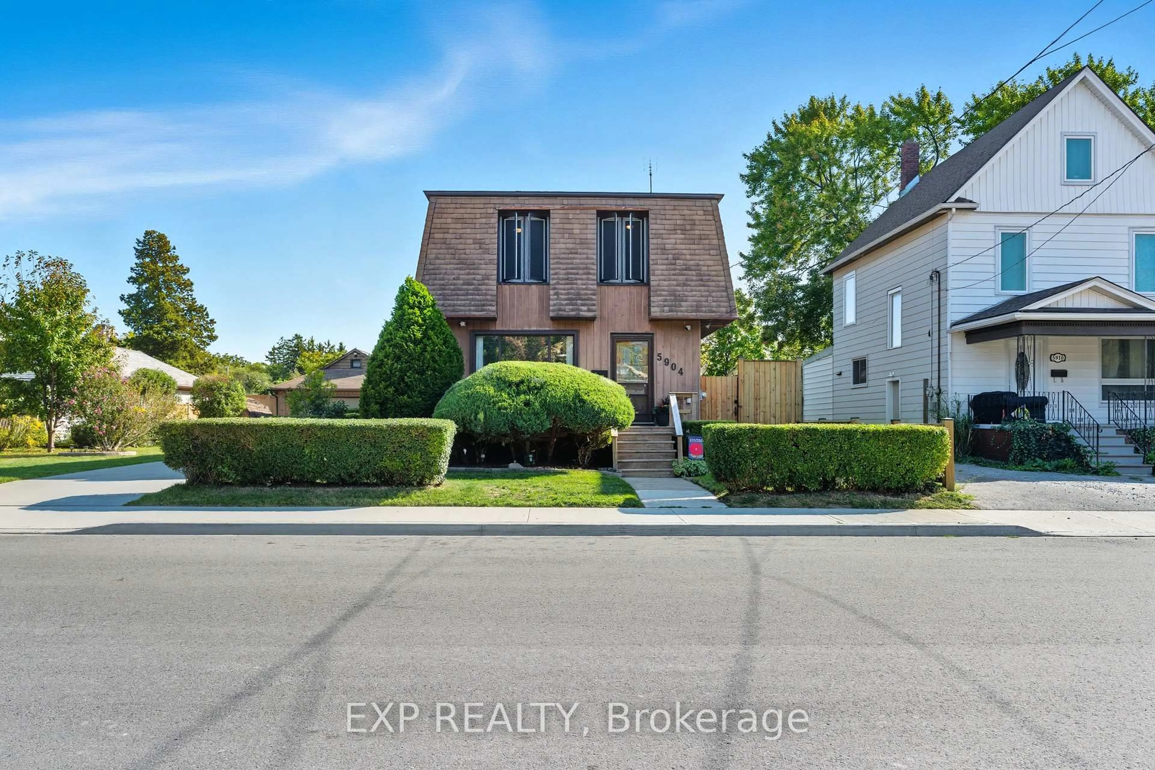 Unknown for 5904 Prospect St, Niagara Falls Ontario L2G 1G8