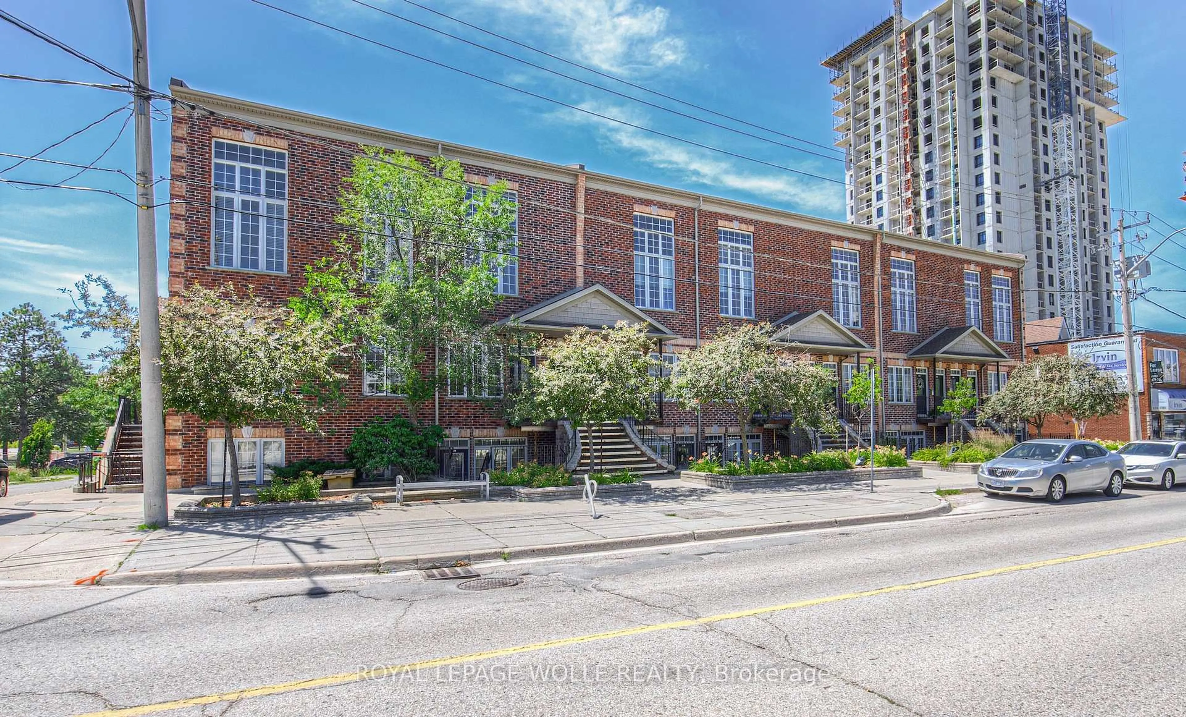 Unknown for 555 King St #109, Kitchener Ontario N2G 2L9