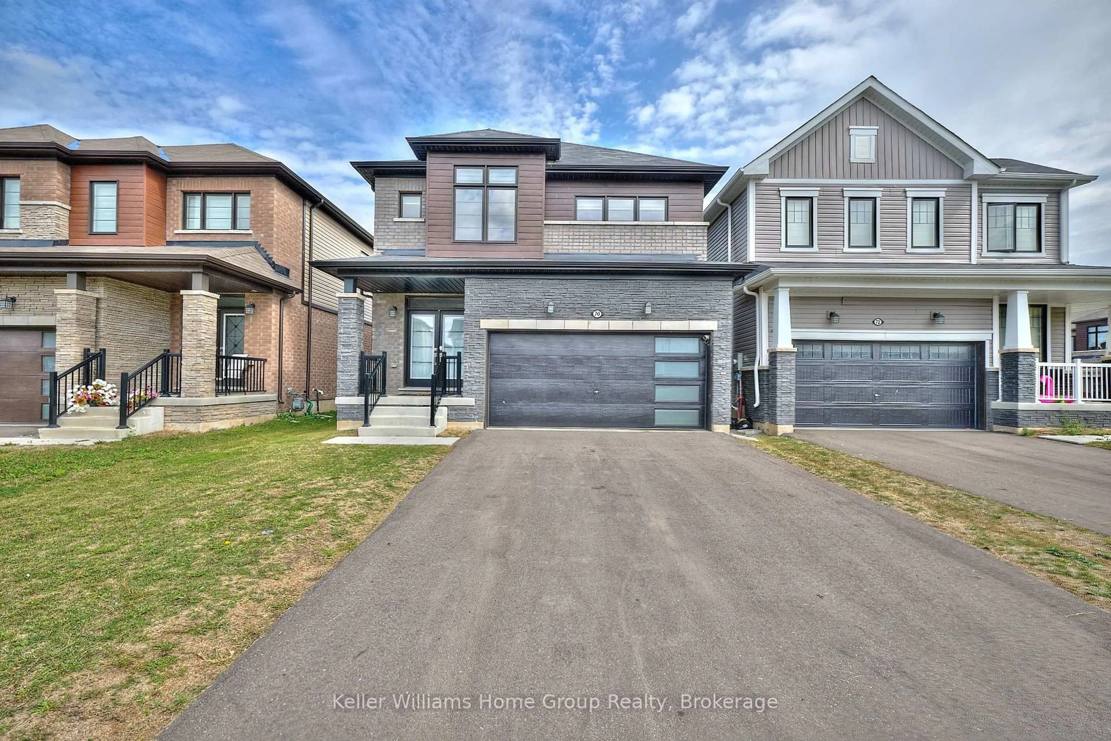 Home with brick exterior material, street for 70 Concord Dr, Thorold Ontario L2E 6S4