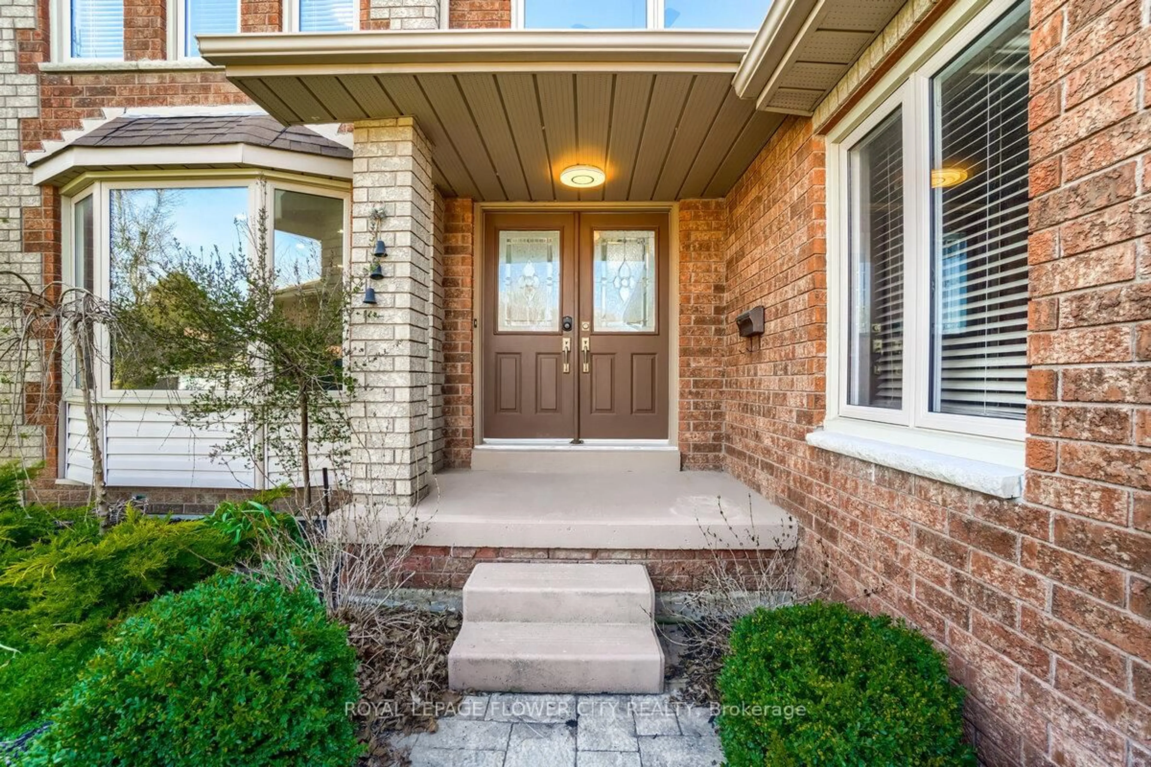 Unknown for 418 Riverview Dr, Strathroy-Caradoc Ontario N7G 4A8