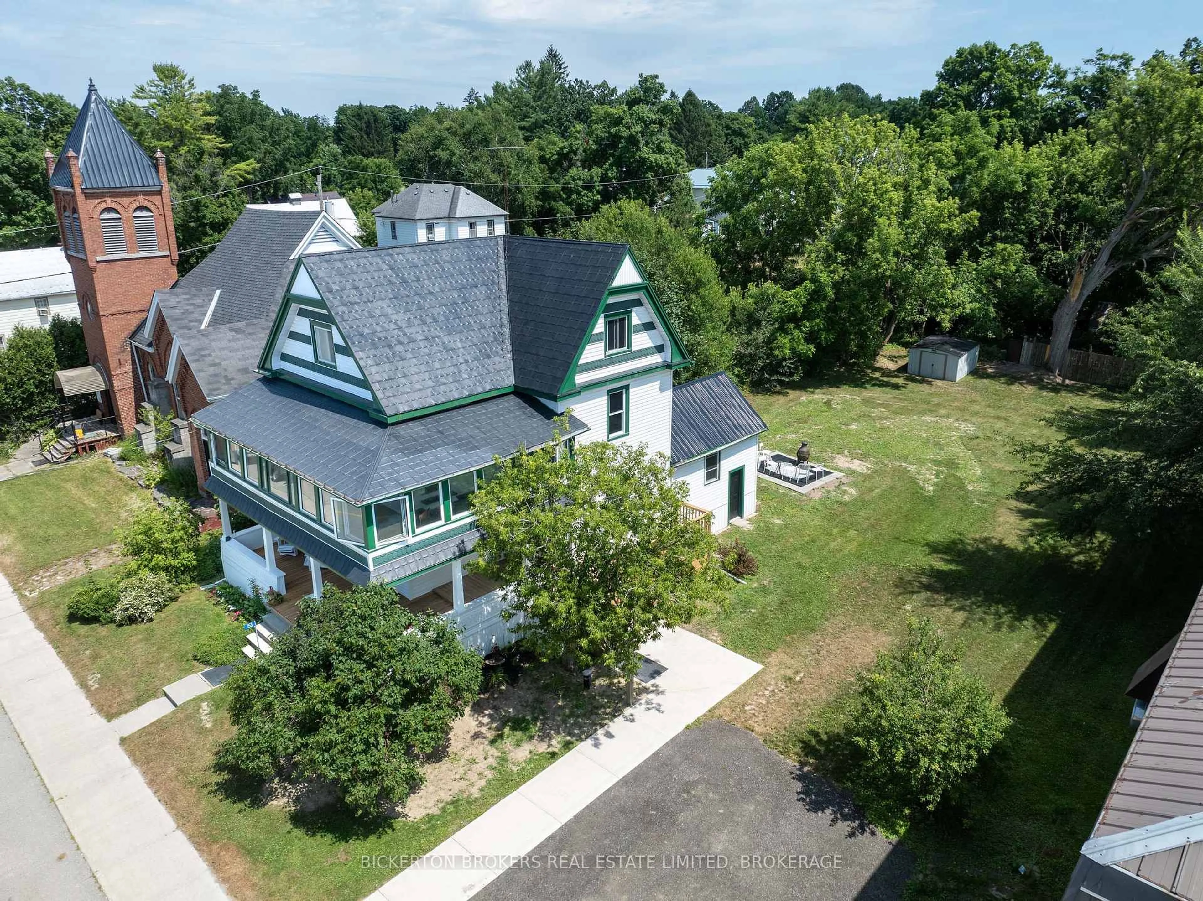 A pic from outside/outdoor area/front of a property/back of a property/a pic from drone, unknown for 153 Main St, Leeds and the Thousand Islands Ontario K0H 2N0