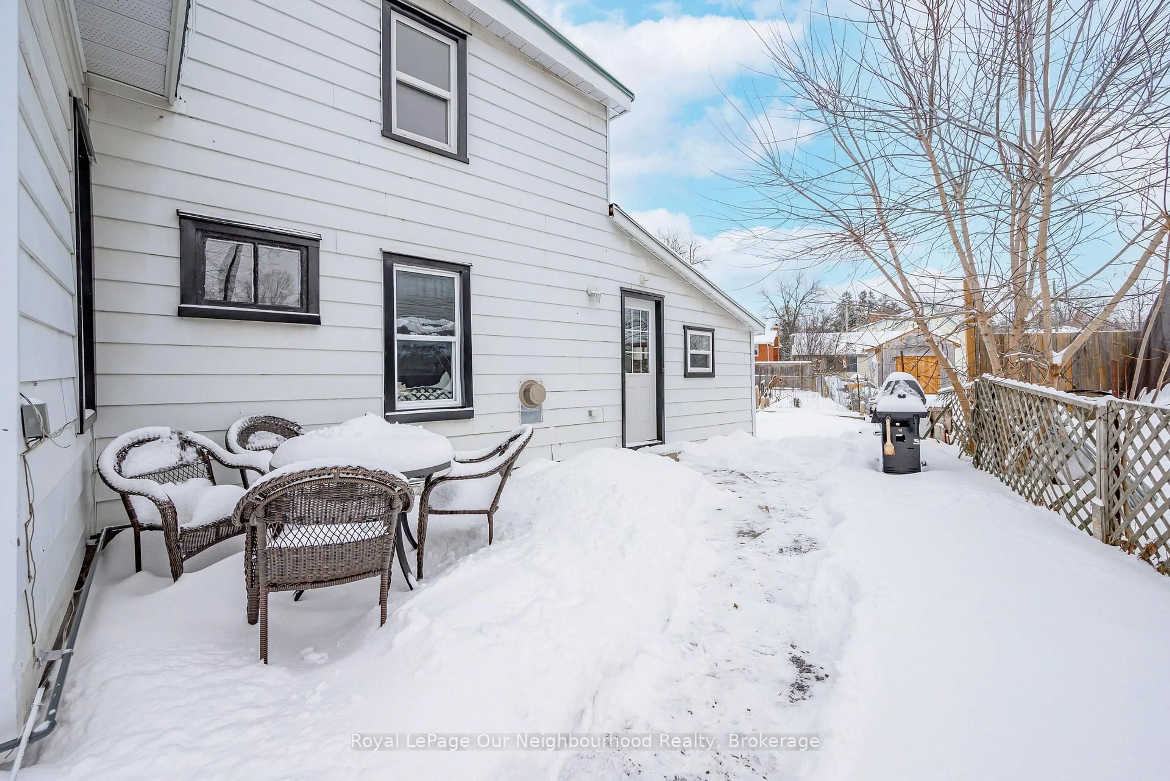 Patio, street for 411 Moira St, Tweed Ontario K0K 3J0