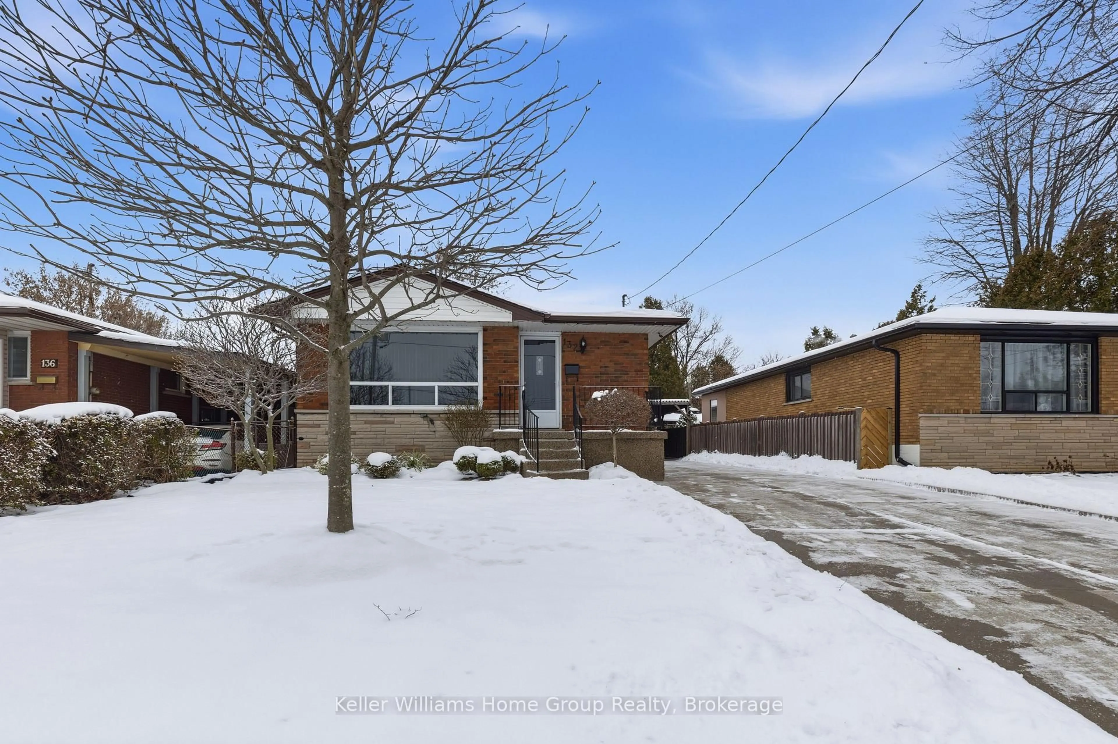 Home with brick exterior material, street for 132 June St, Hamilton Ontario L9A 2R9