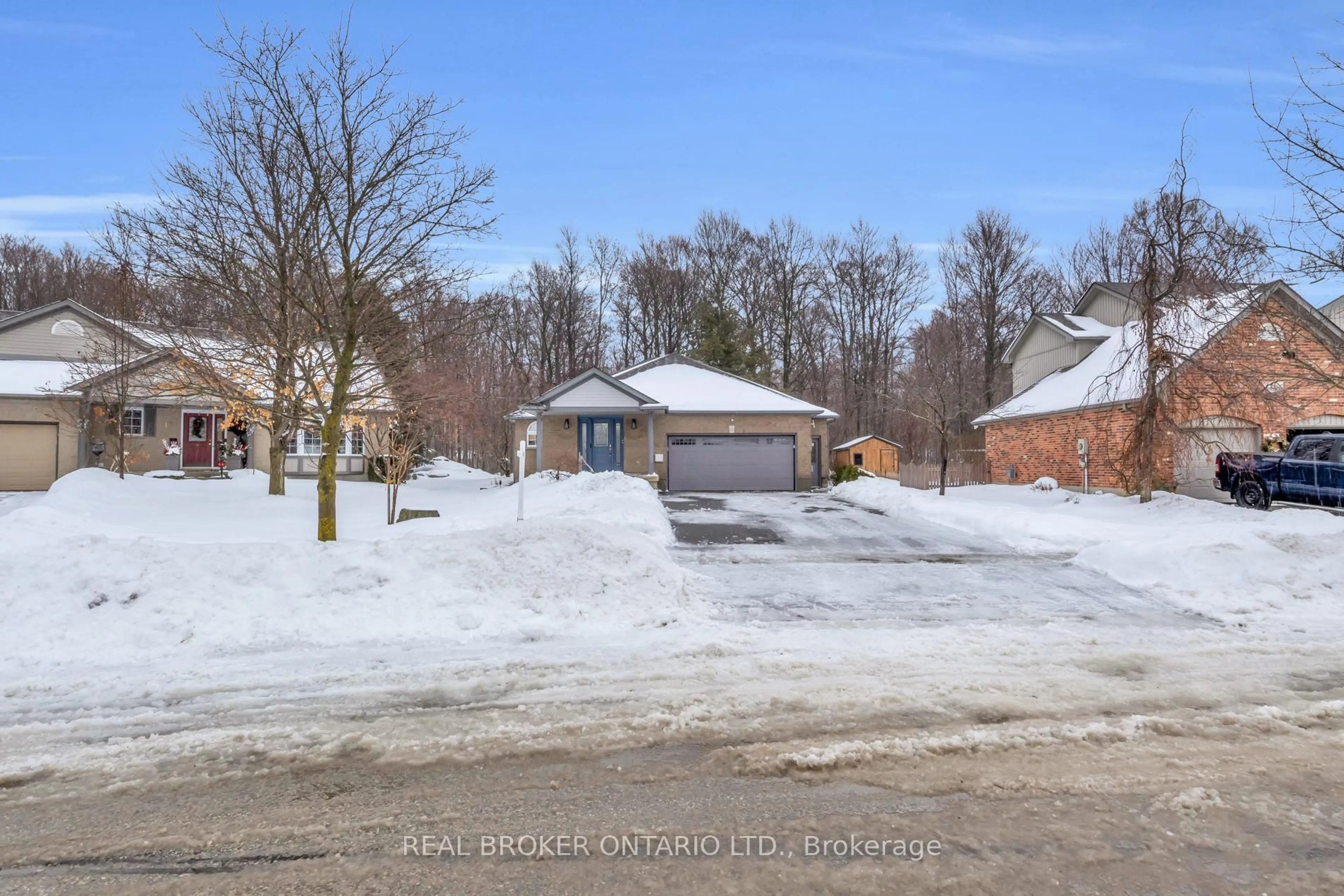 A pic from outside/outdoor area/front of a property/back of a property/a pic from drone, street for 13 Burlwood Dr, Woolwich Ontario N3B 3L2