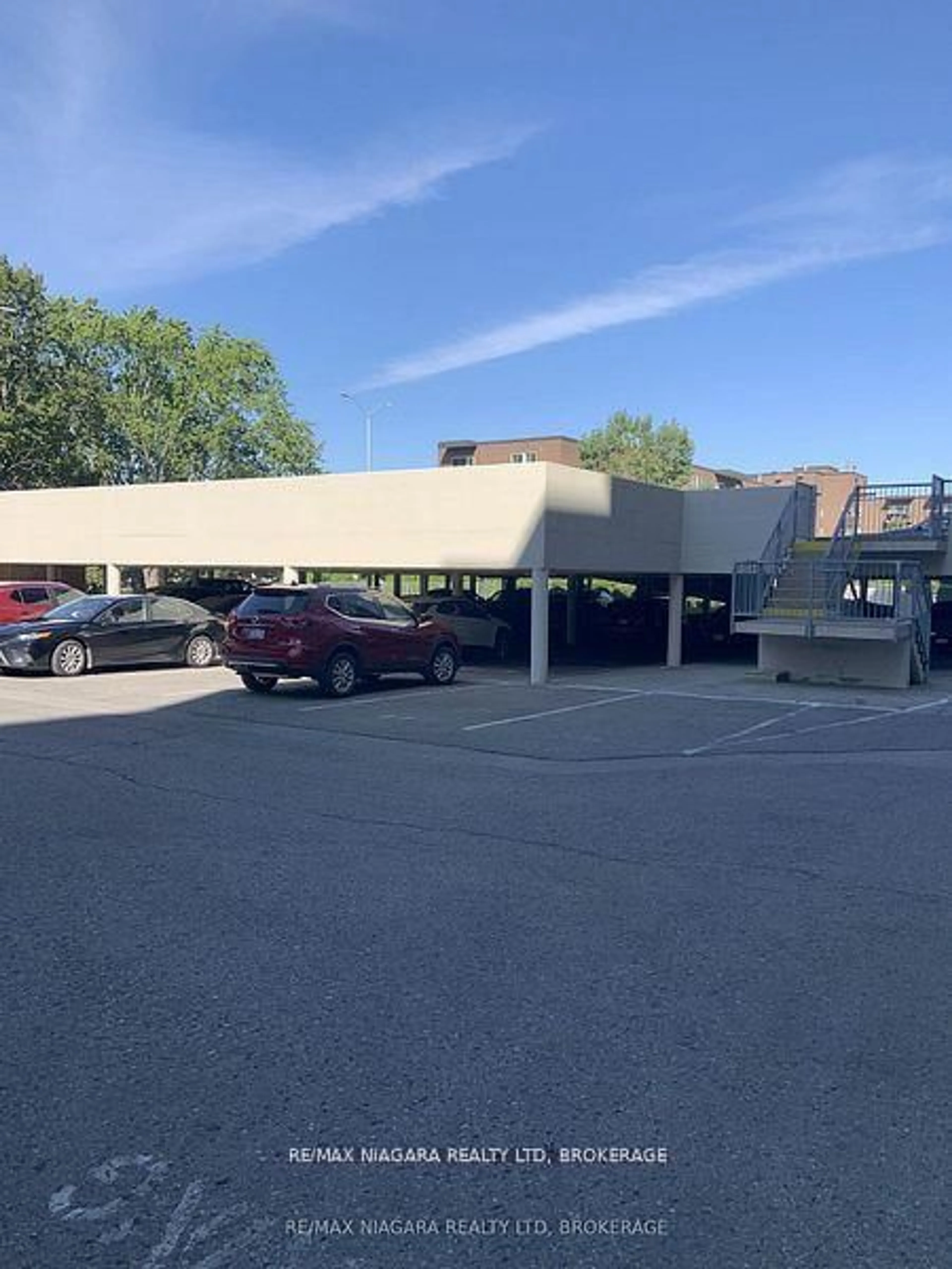 Unknown for 365 Geneva St #609, St. Catharines Ontario L2N 5S7