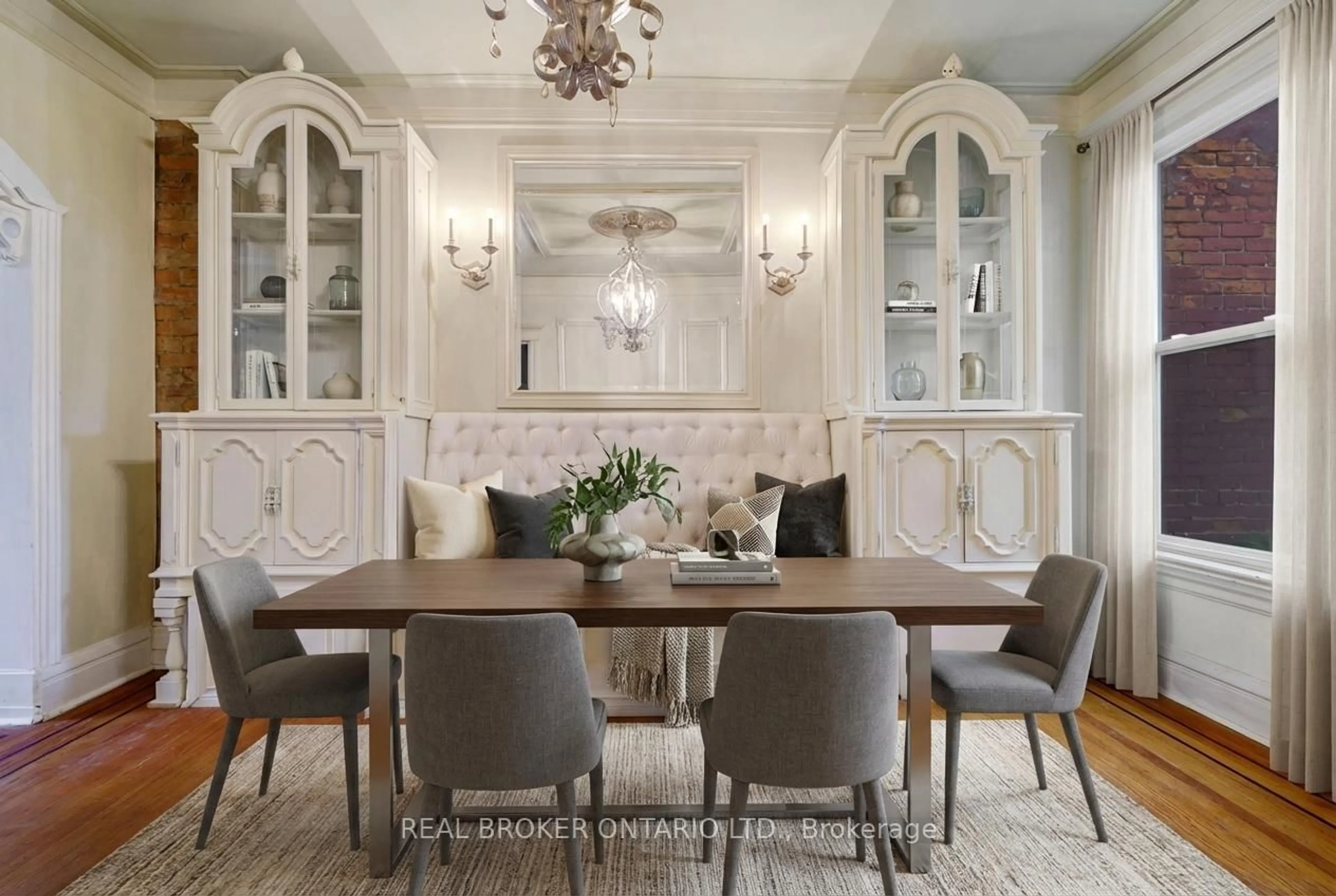 Dining room, unknown for 125 Grant Ave, Hamilton Ontario L8N 2X6