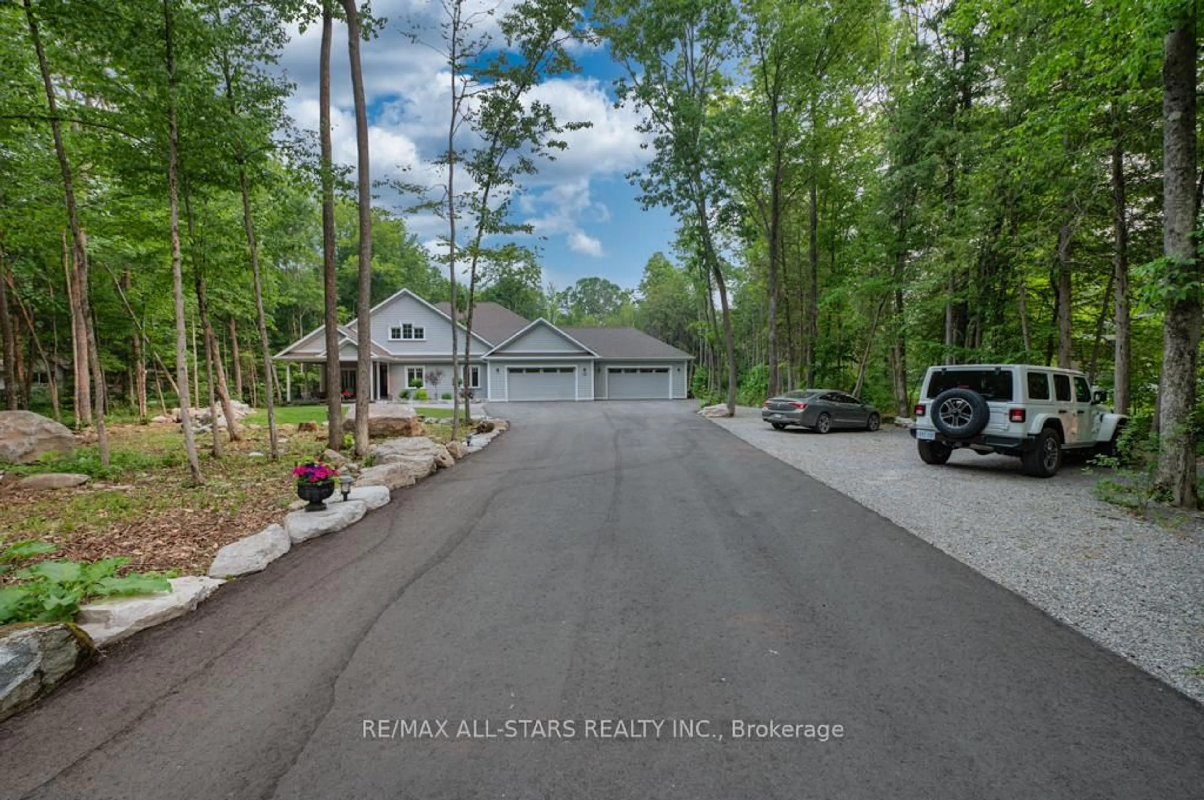 A pic from outside/outdoor area/front of a property/back of a property/a pic from drone, street for 228 Riverside Dr, Kawartha Lakes Ontario K0M 1A0