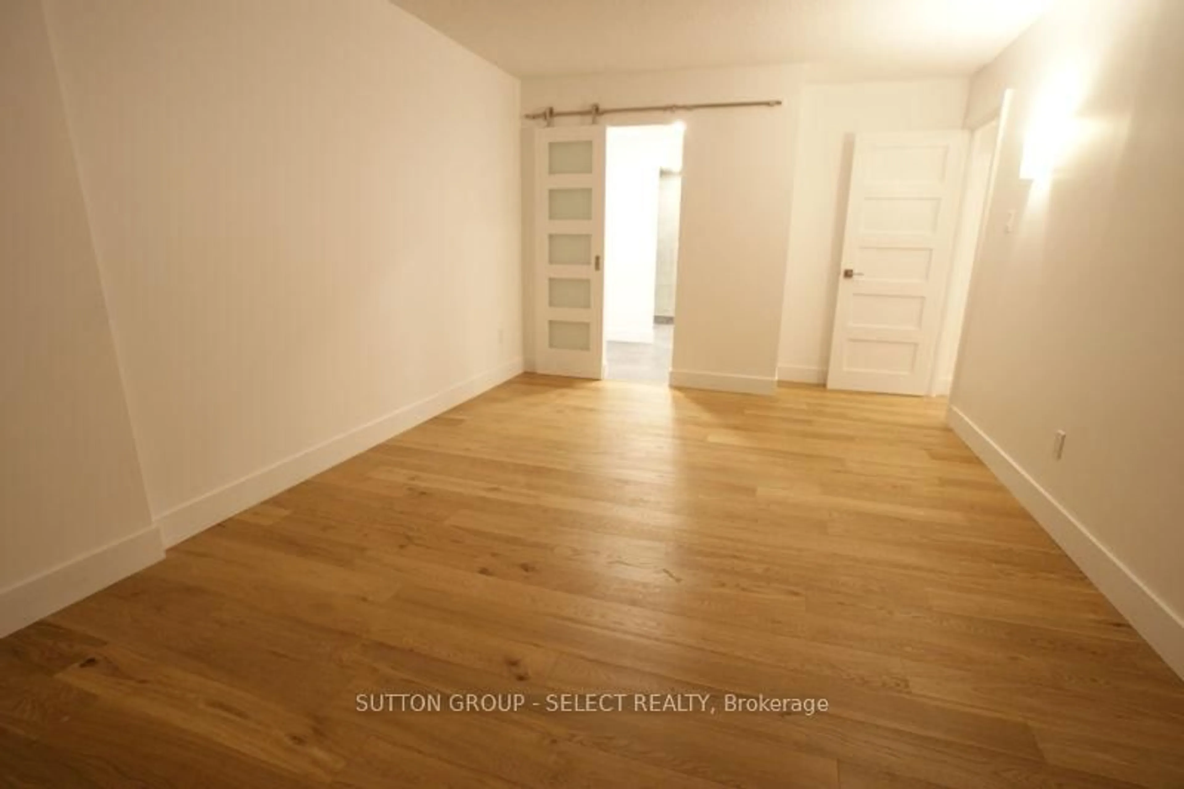 A pic of a room for 389 Dundas St #1102, London East Ontario N6B 3L5