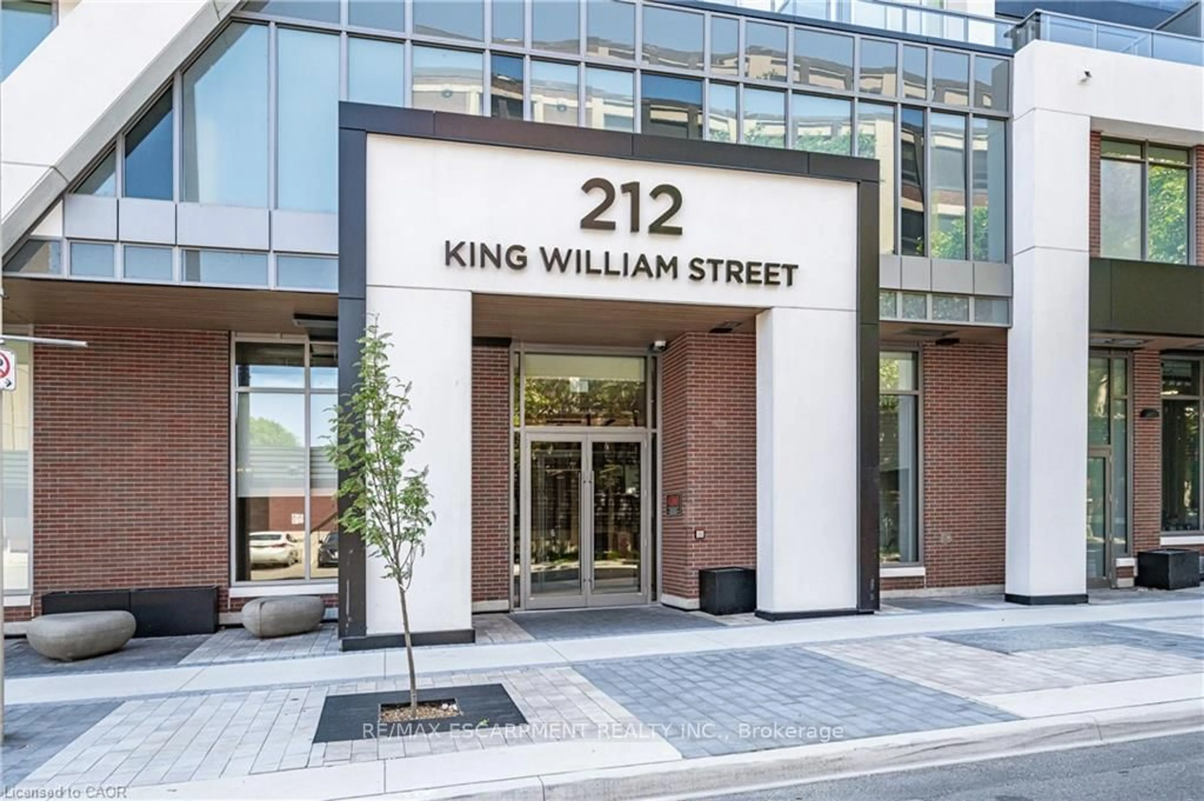 Unknown for 212 King William St #415, Hamilton Ontario L8N 1B5
