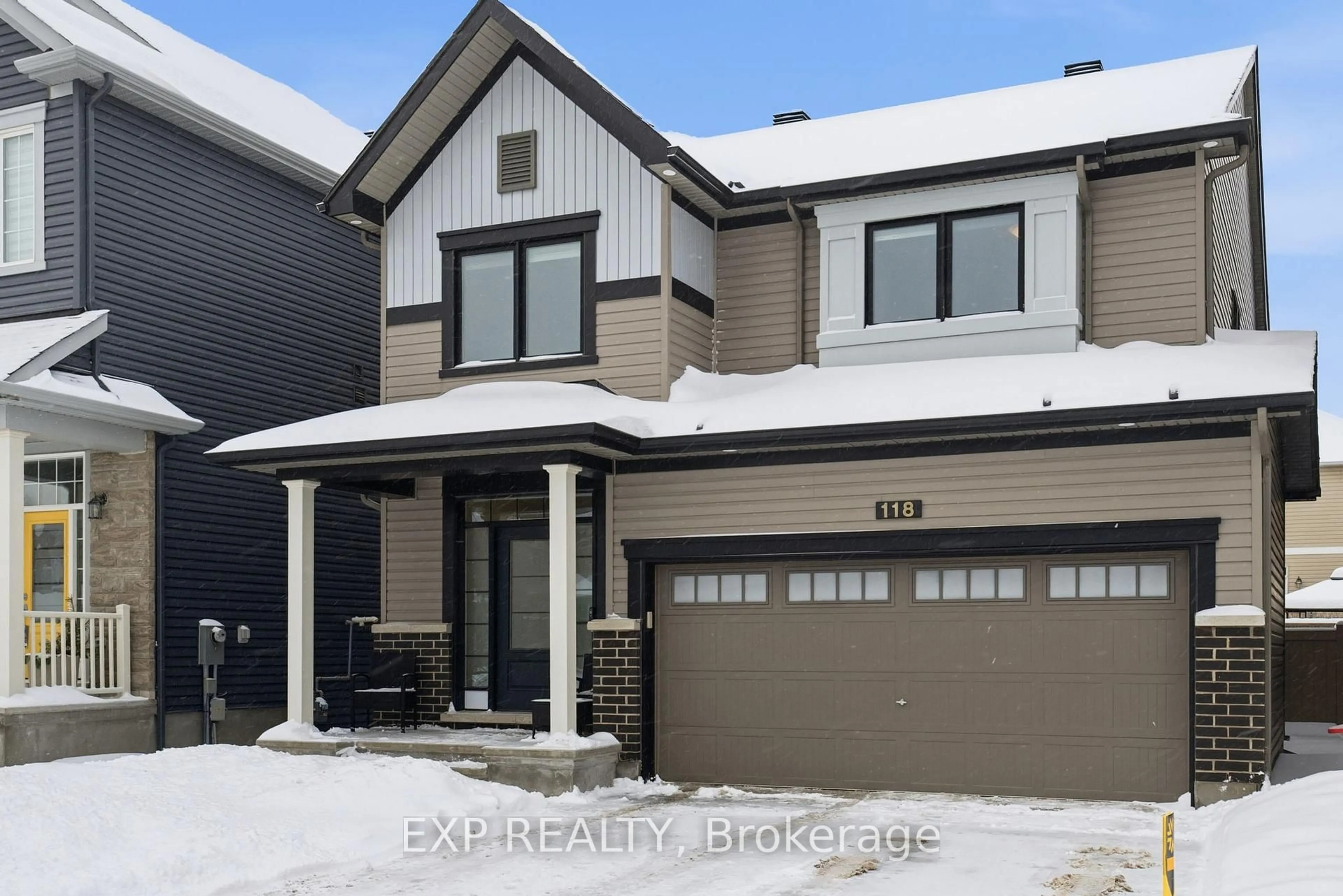Home with vinyl exterior material, street for 118 Discovery Cres, Ottawa Ontario K2S 0Z9