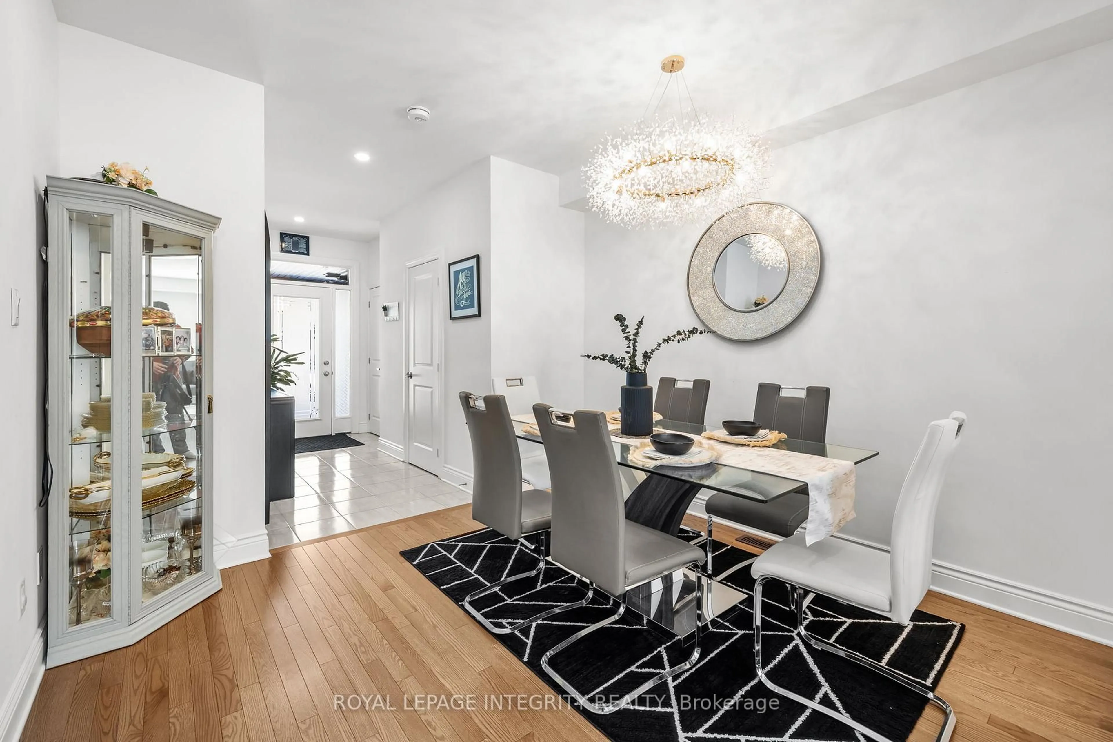 Dining room, unknown for 512 Cardamom Terr, Ottawa Ontario K2S 2X9