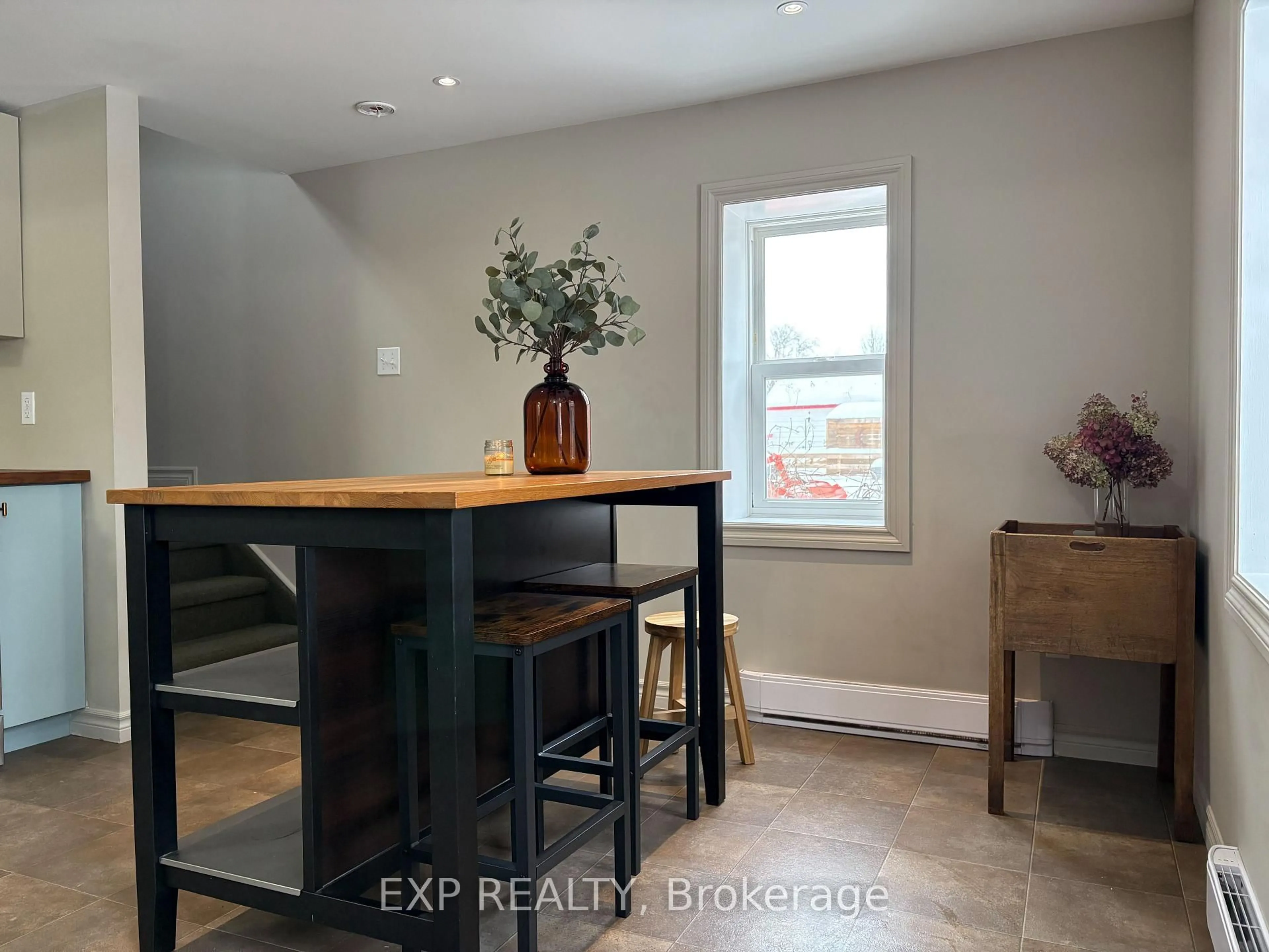 Unknown for 138 Blake St, Renfrew Ontario K7V 2L2