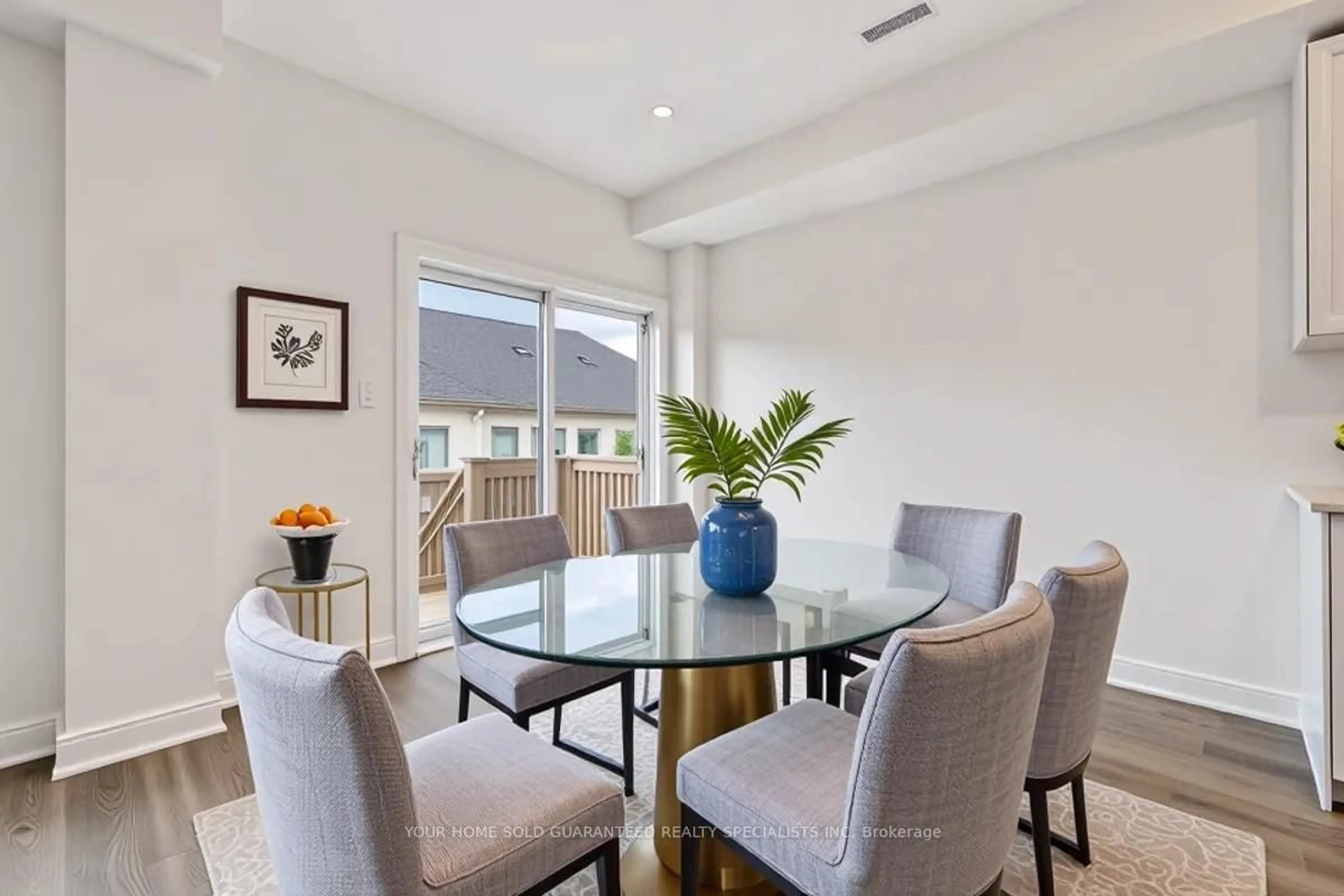 Dining room, unknown for 64 Cosmopolitan Common, St. Catharines Ontario L2M 0B8