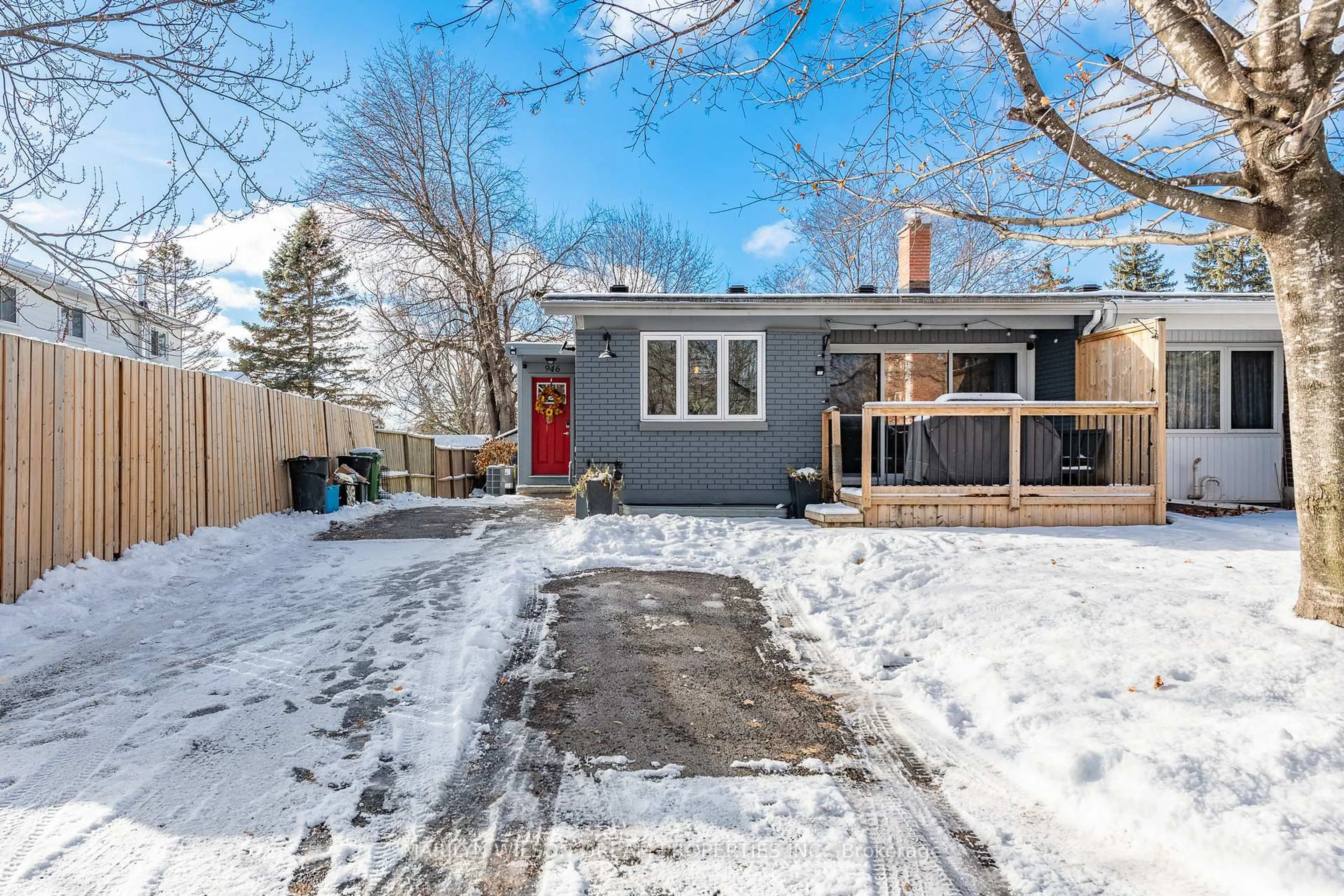 Unknown for 946 Elmsmere Rd, Ottawa Ontario K1J 7T6