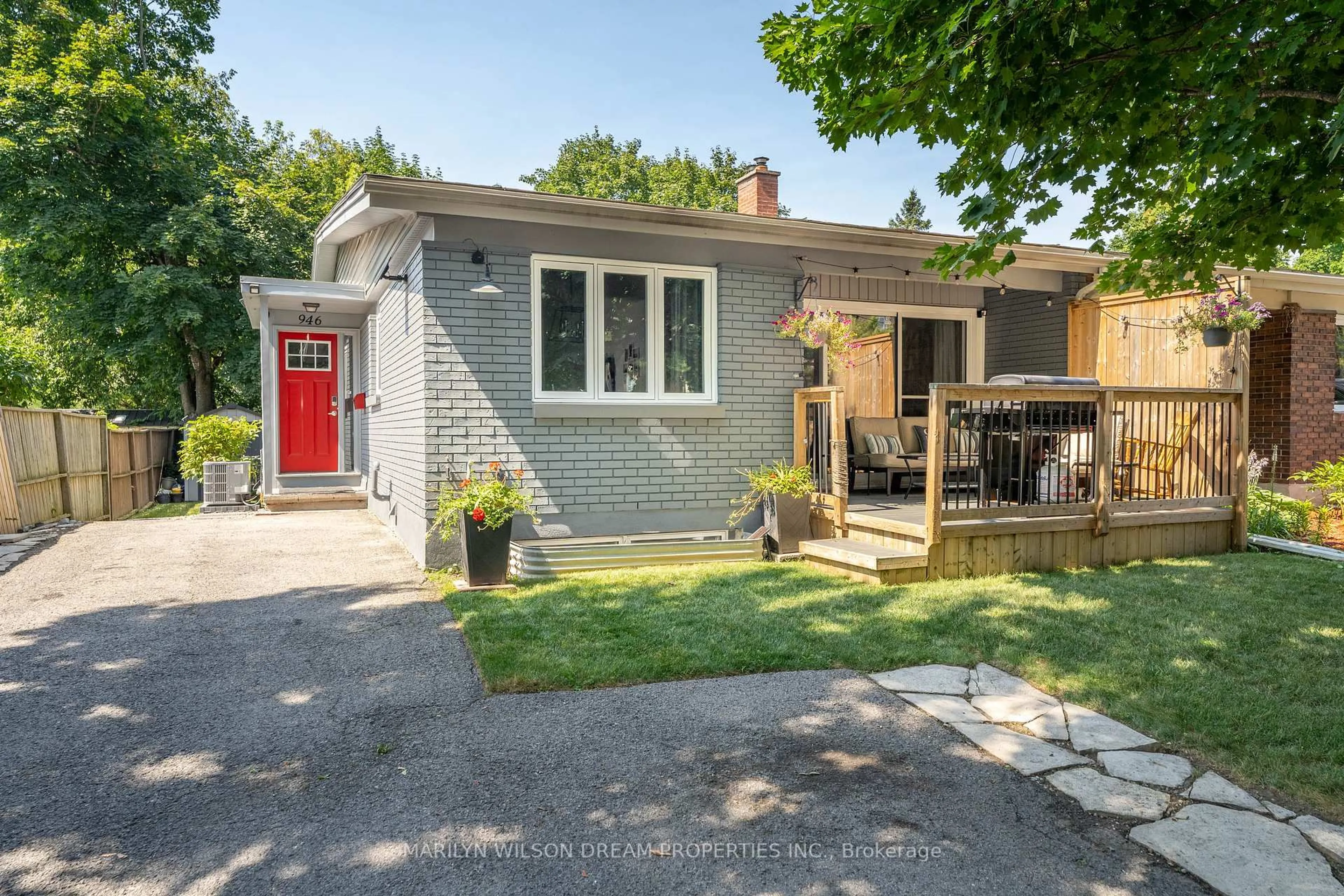 Unknown for 946 Elmsmere Rd, Ottawa Ontario K1J 7T6