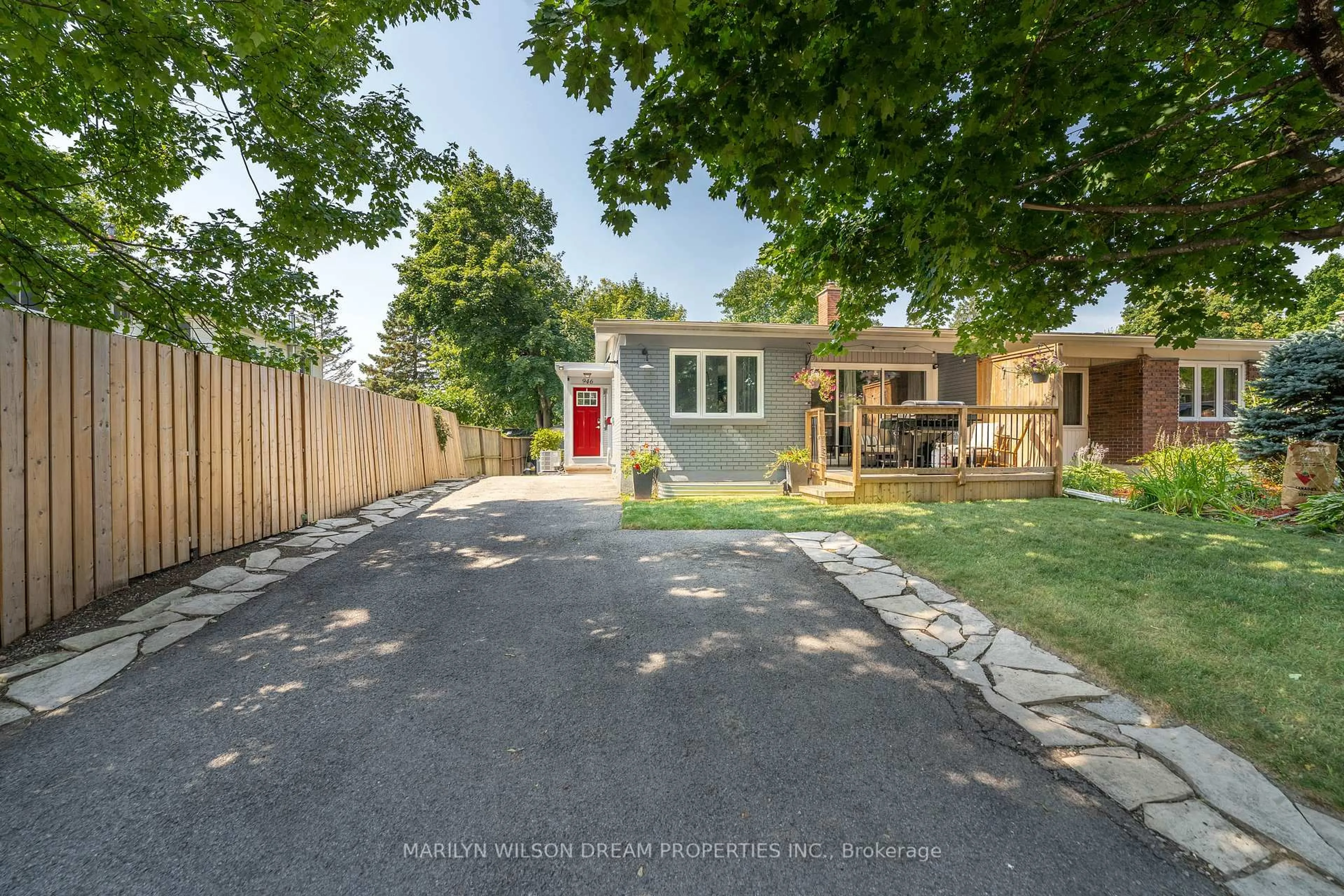 Unknown for 946 Elmsmere Rd, Ottawa Ontario K1J 7T6