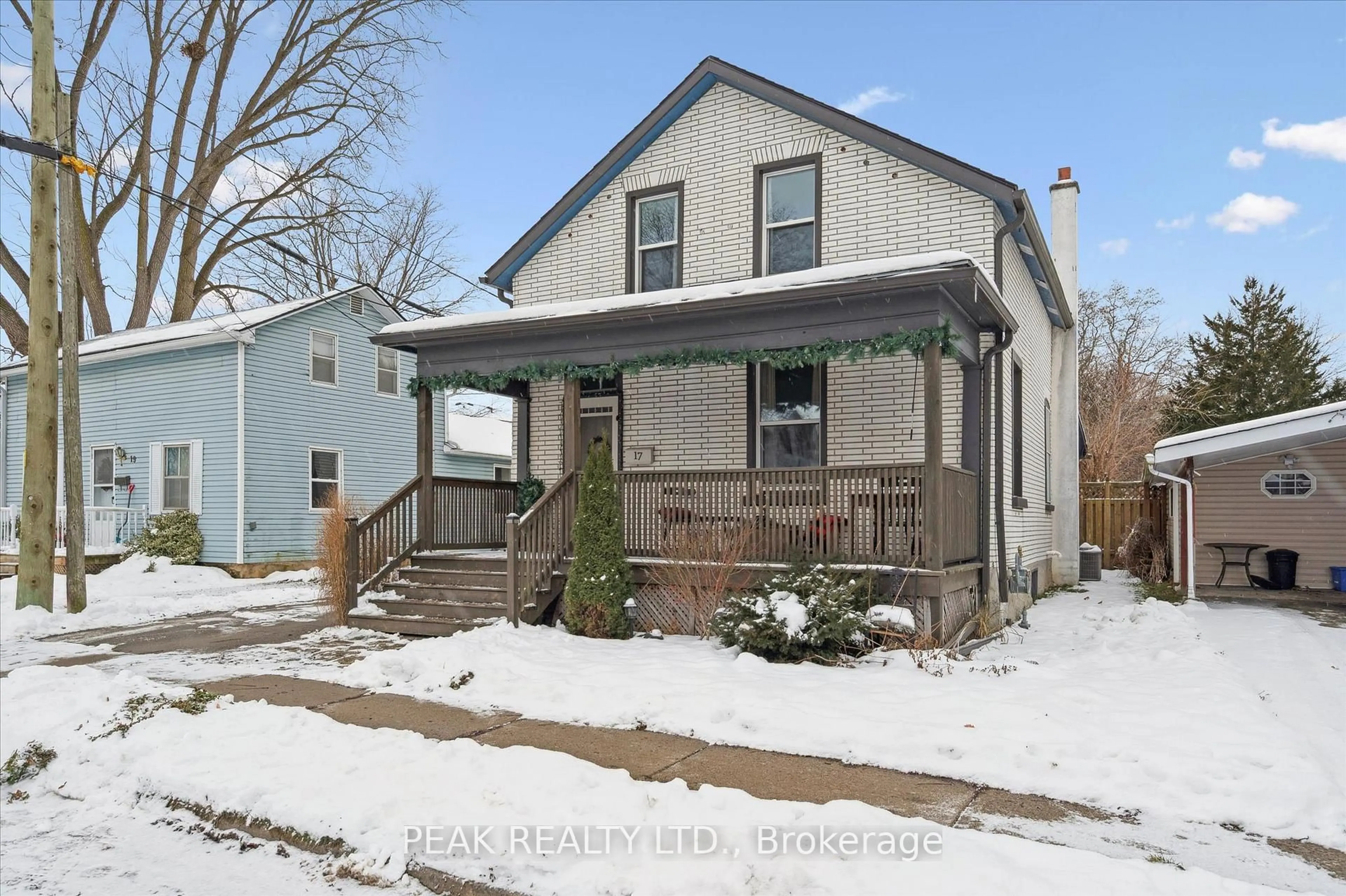 Unknown for 17 Ball St, Brant Ontario N3L 1W8