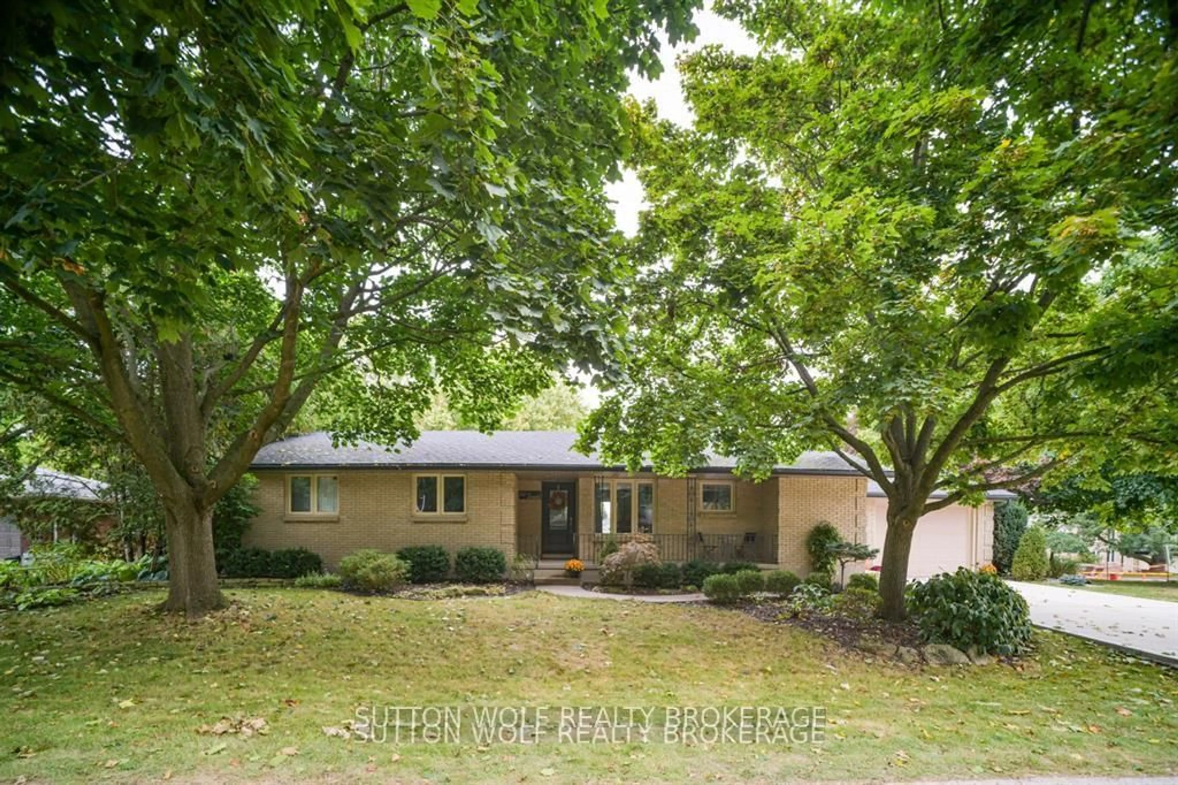 Home with brick exterior material, street for 60 Sunset Ave, Warwick Ontario N0M 2S0