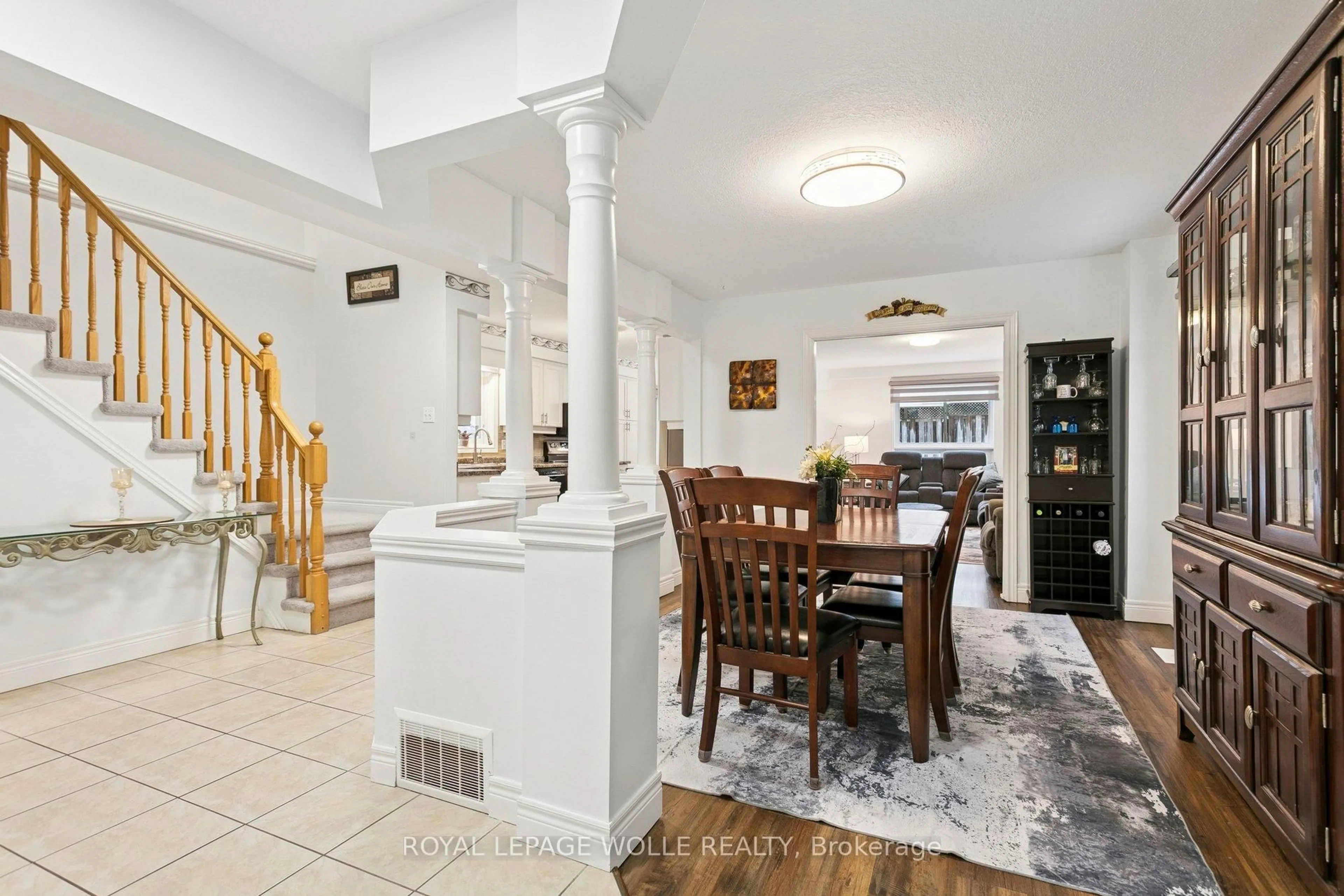 Dining room, ceramic/tile floor for 6 Heatherwood Pl, Kitchener Ontario N2N 3N7