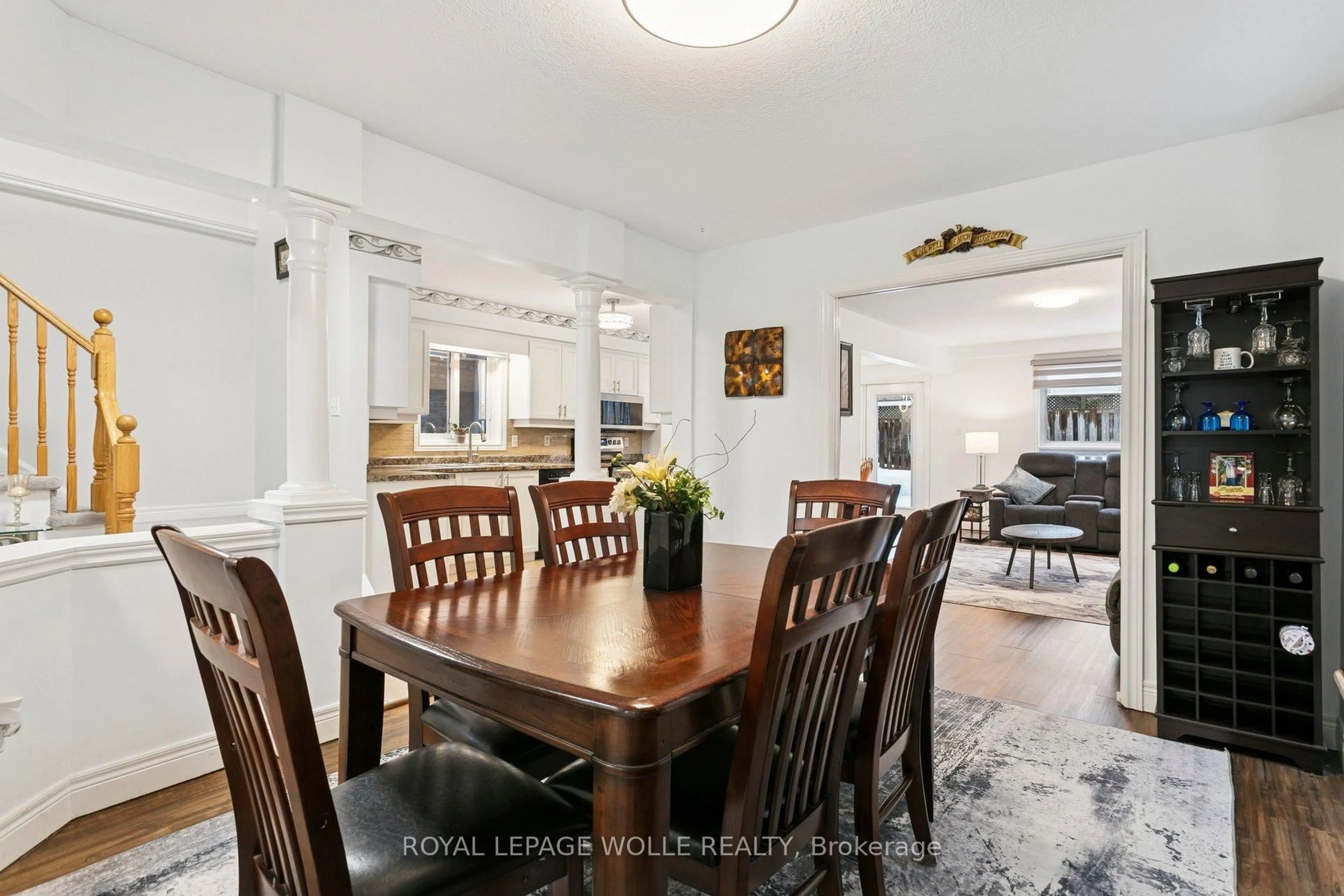 Dining room, unknown for 6 Heatherwood Pl, Kitchener Ontario N2N 3N7