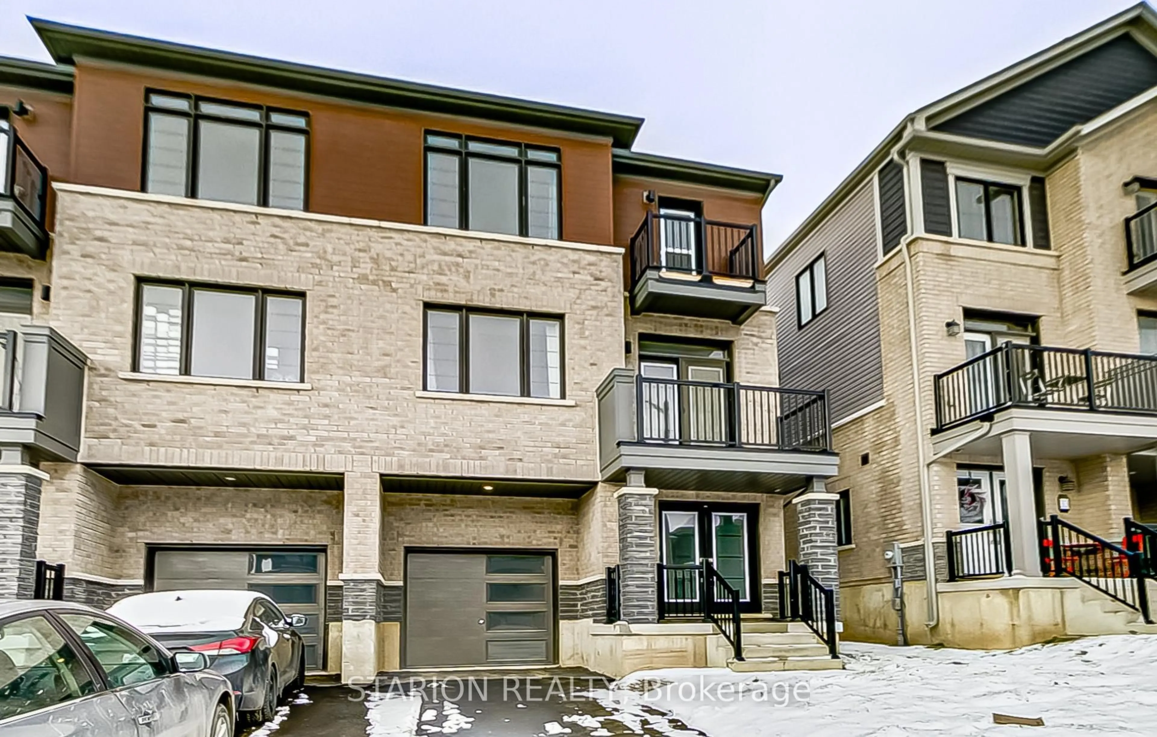 Home with brick exterior material, street for 29 Granville Cres, Haldimand Ontario N3W 0J5