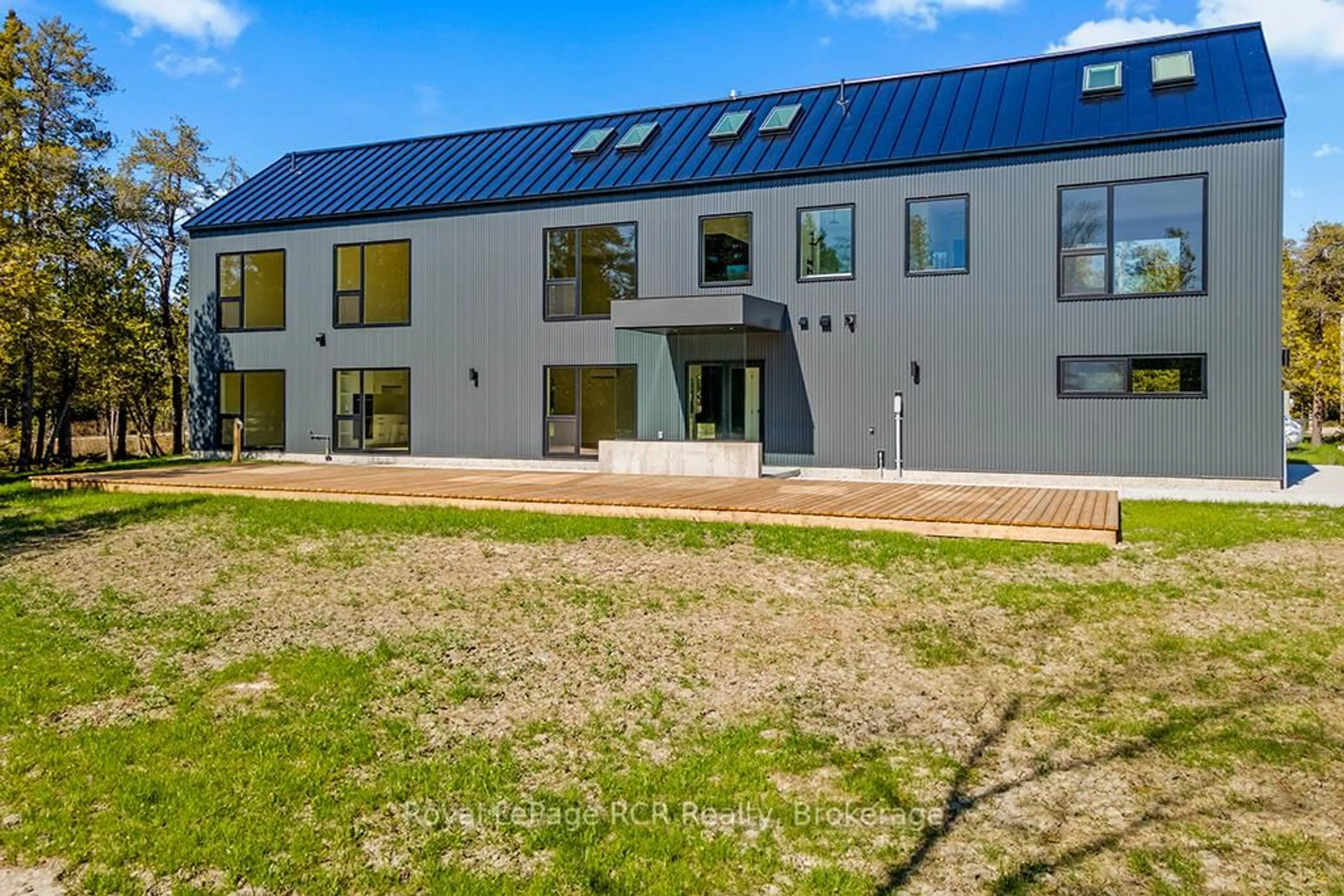 A pic from outside/outdoor area/front of a property/back of a property/a pic from drone, building for 67 Pedwell Dr, Northern Bruce Peninsula Ontario N0H 2R0