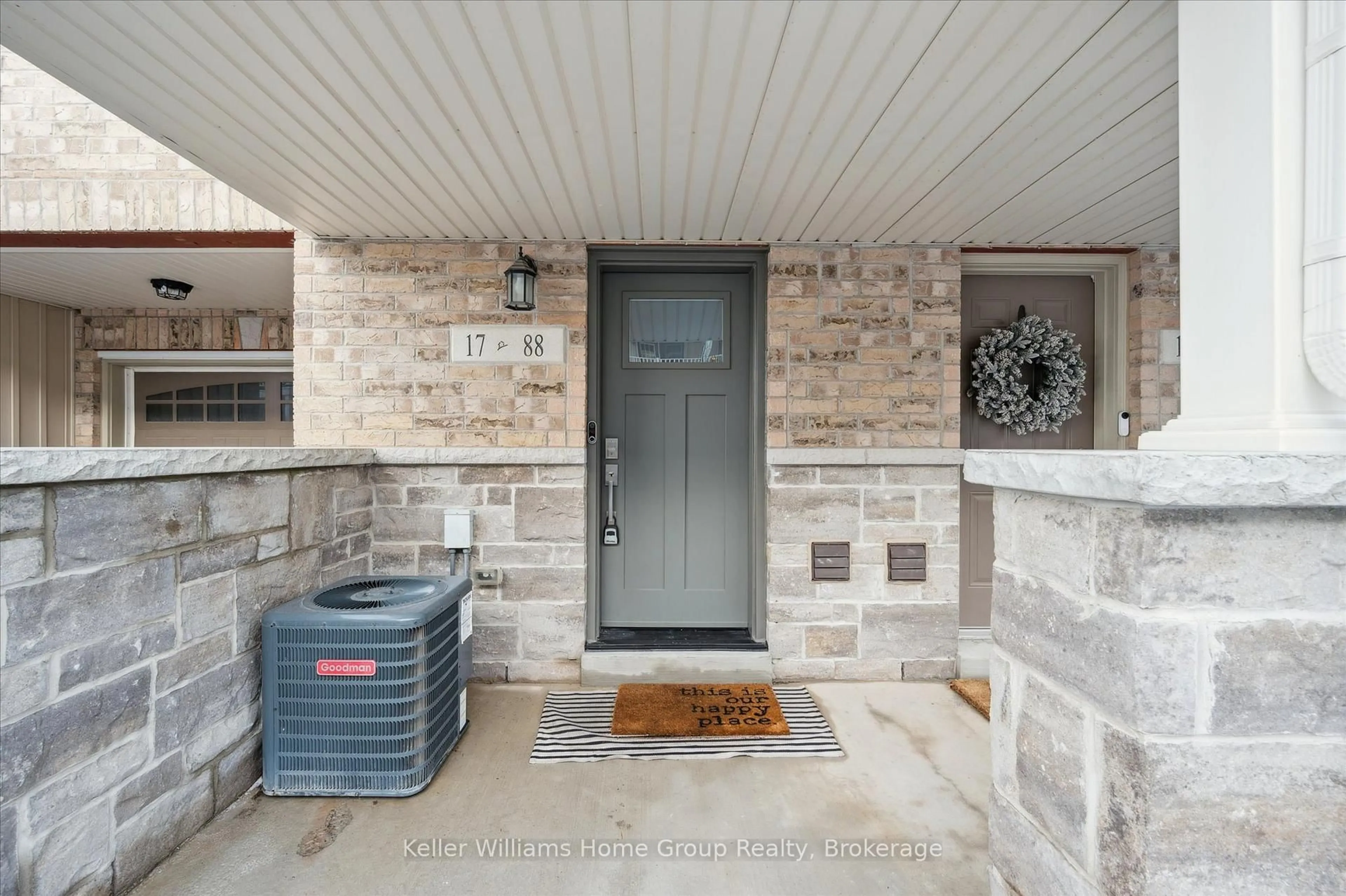 Indoor entryway for 88 DeCorso Dr #17, Guelph Ontario N1L 0A1