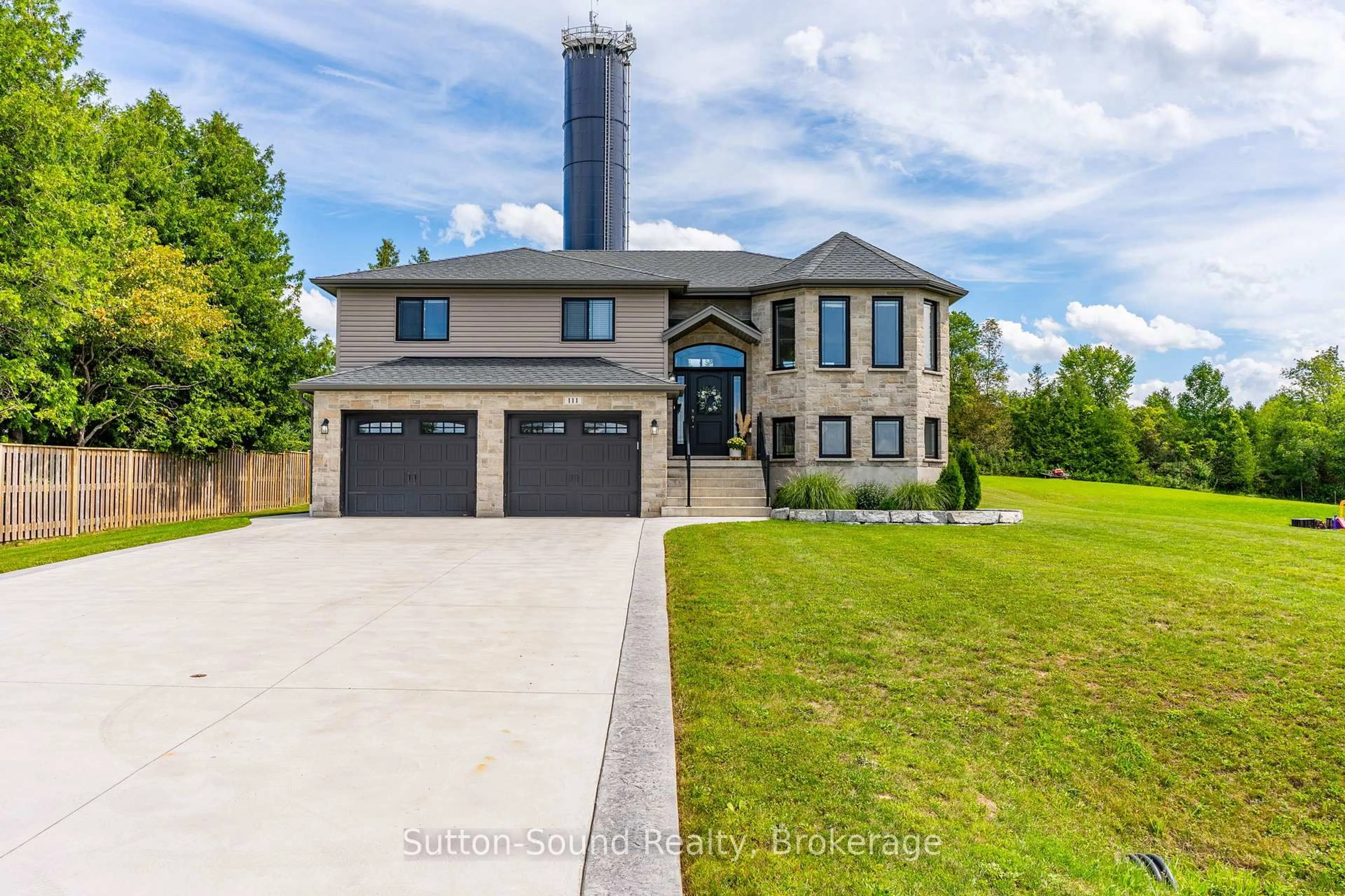 Home with brick exterior material, street for 111 Donway Dr, Chatsworth Ontario N0H 1G0