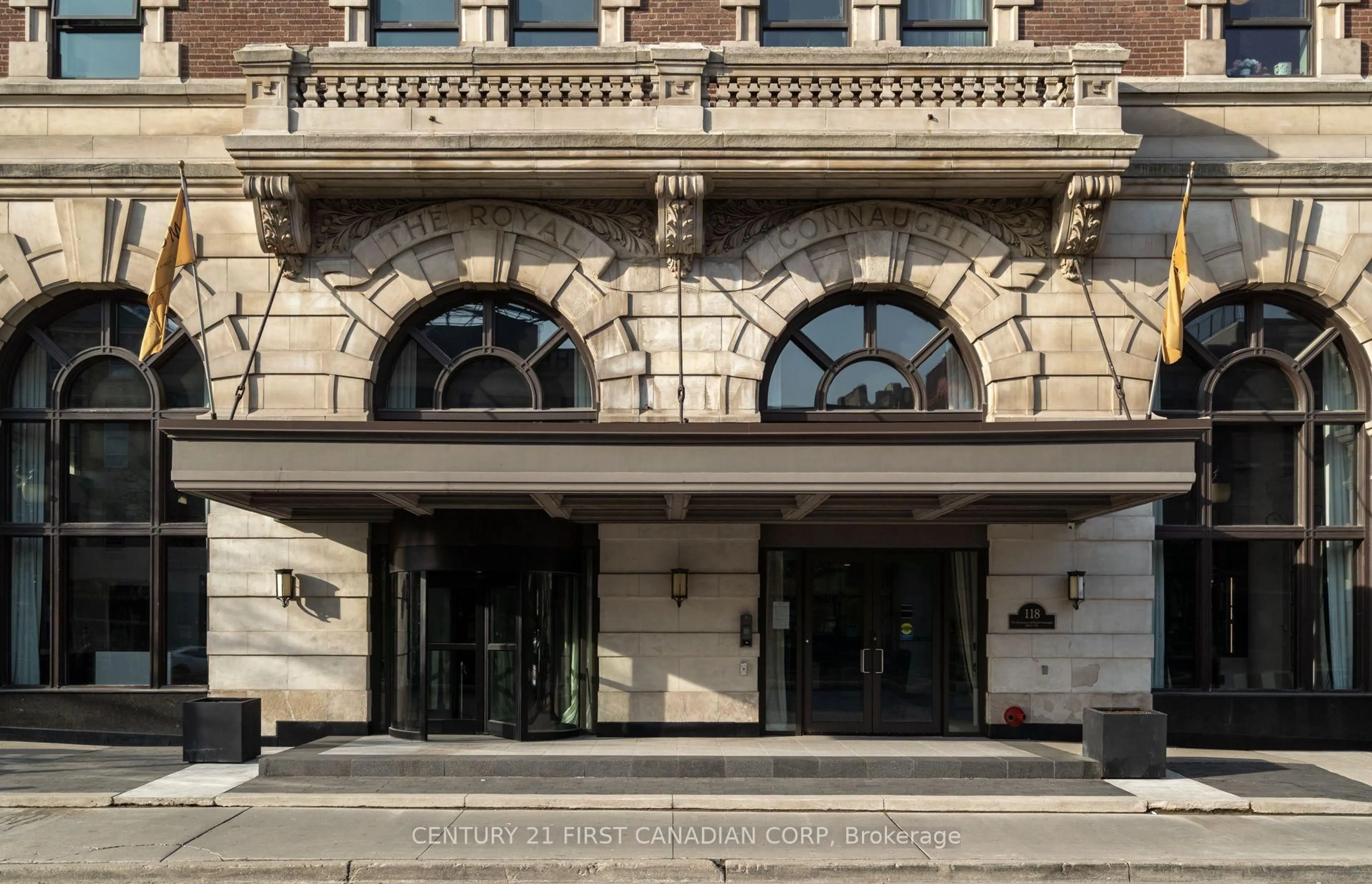 Lobby for 118 King St #720, Hamilton Ontario L8N 1A8