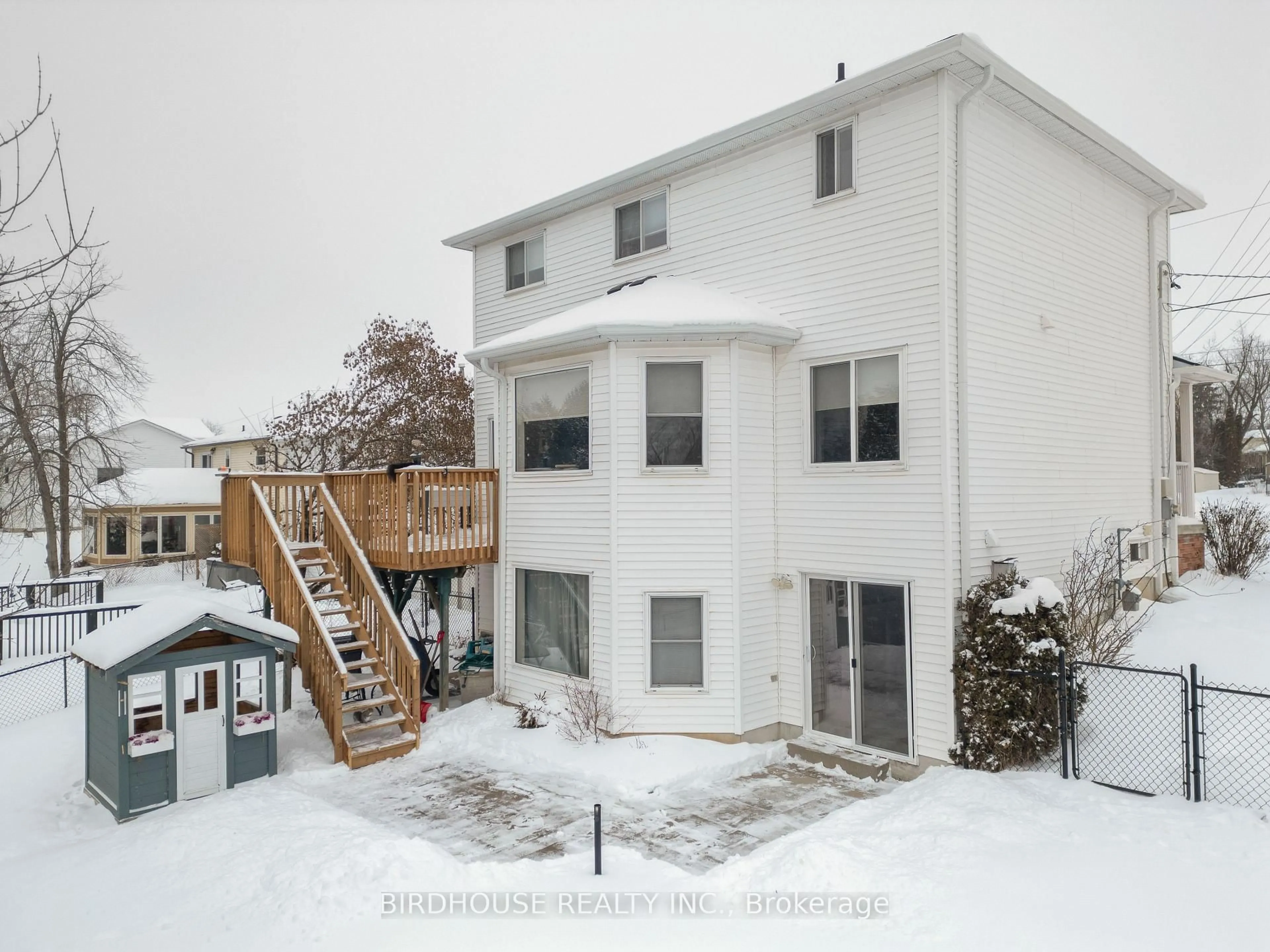 A pic from outside/outdoor area/front of a property/back of a property/a pic from drone, building for 56 Champlain Blvd, Kawartha Lakes Ontario K9V 4R1