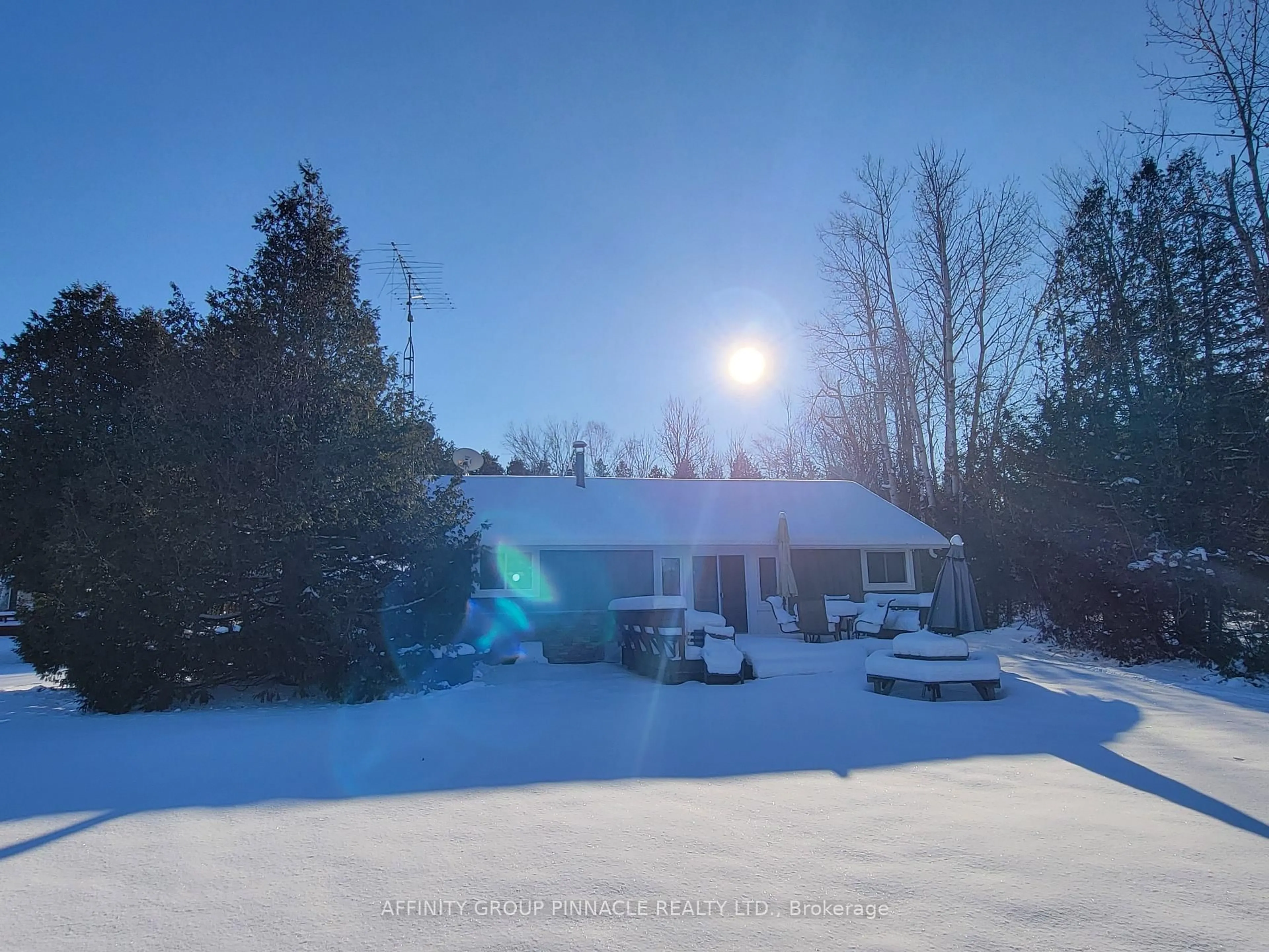 A pic from outside/outdoor area/front of a property/back of a property/a pic from drone, unknown for 2473 Selwyn Bay Lane, Selwyn Ontario K0L 2H0