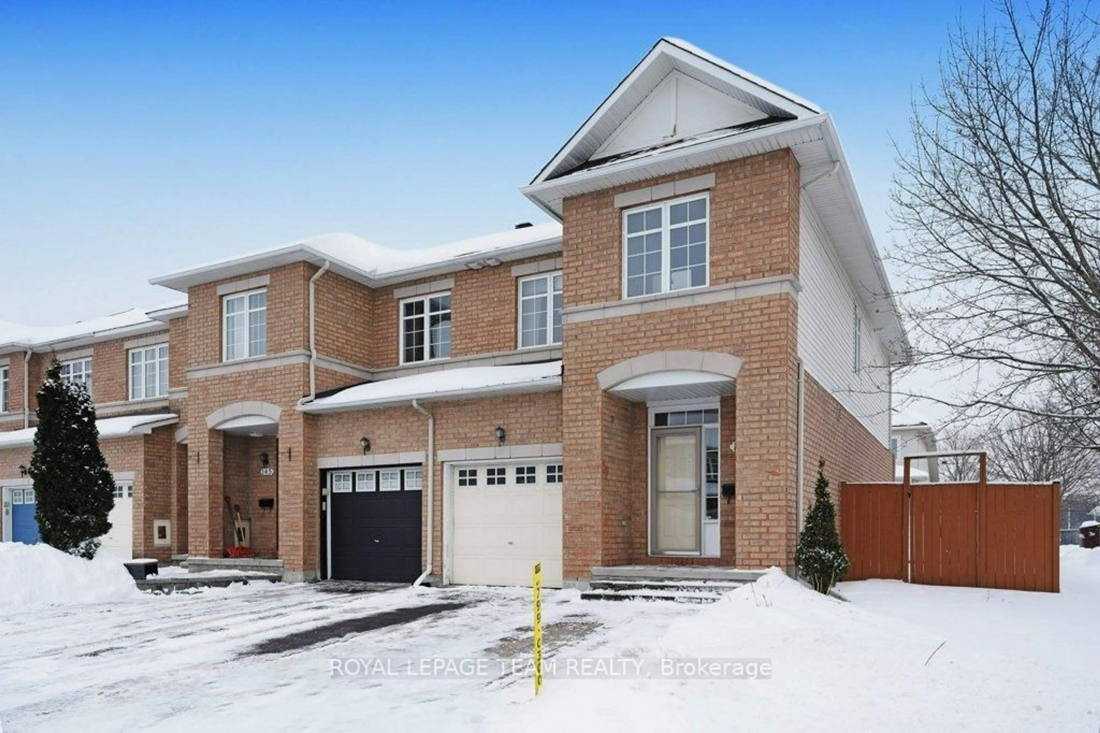 Home with brick exterior material, street for 147 Deercroft Ave, Ottawa Ontario K2J 5H8