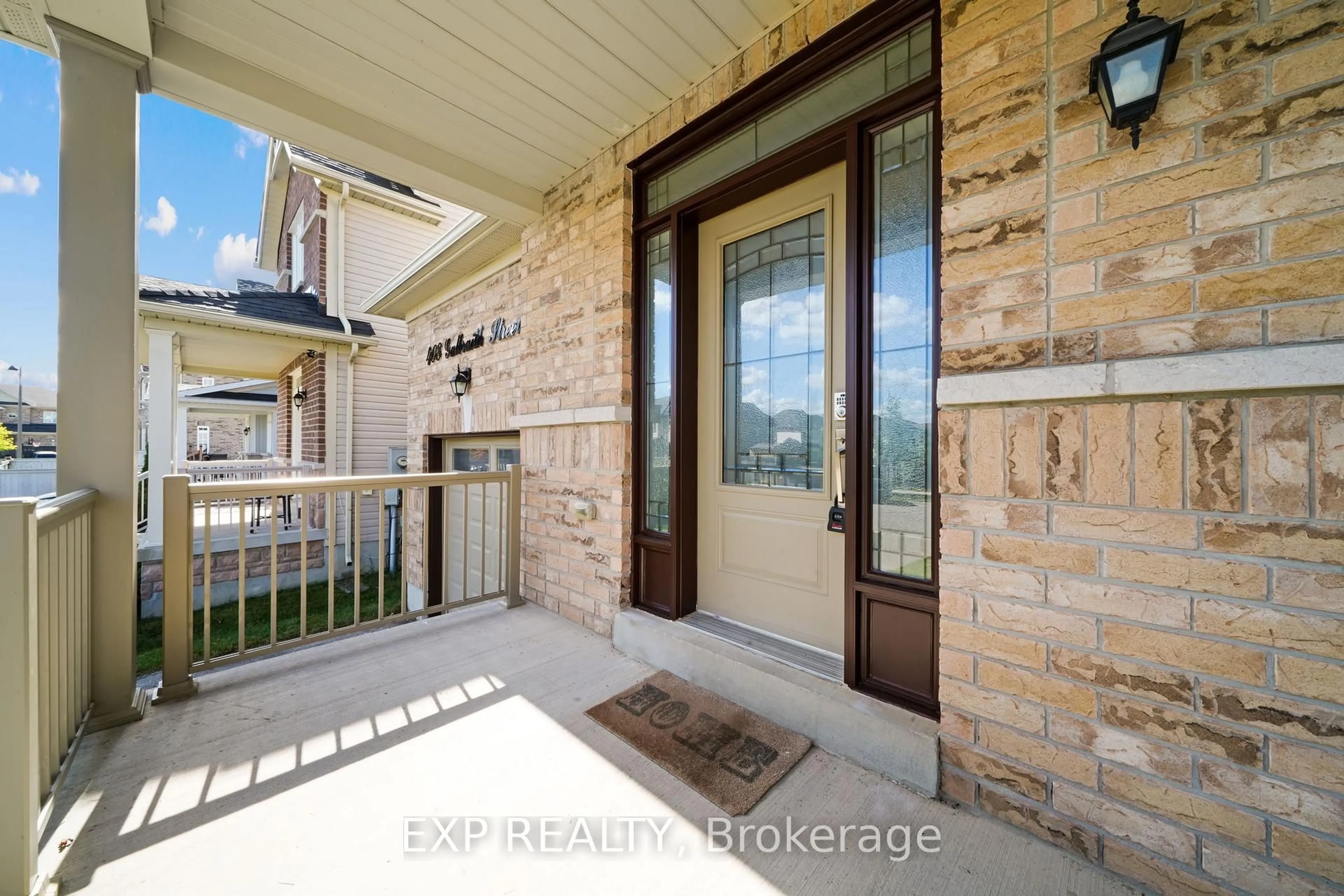 Indoor entryway for 408 Galbraith St, Shelburne Ontario L9V 3W1