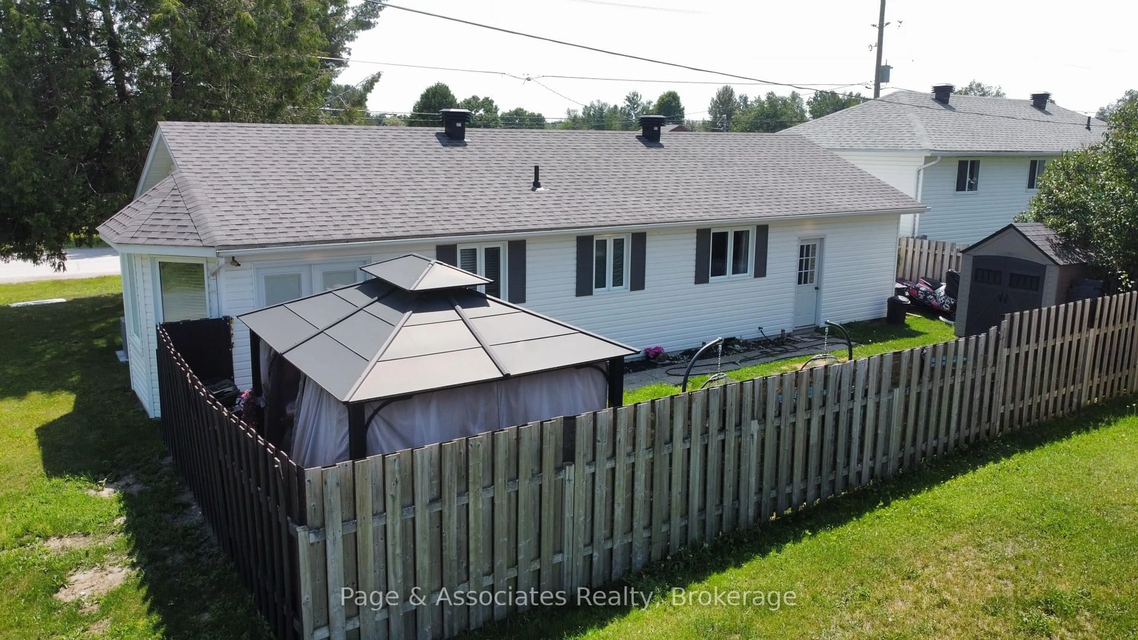 A pic from outside/outdoor area/front of a property/back of a property/a pic from drone, unknown for 17 Third St, West Nipissing Ontario P2B 3E6