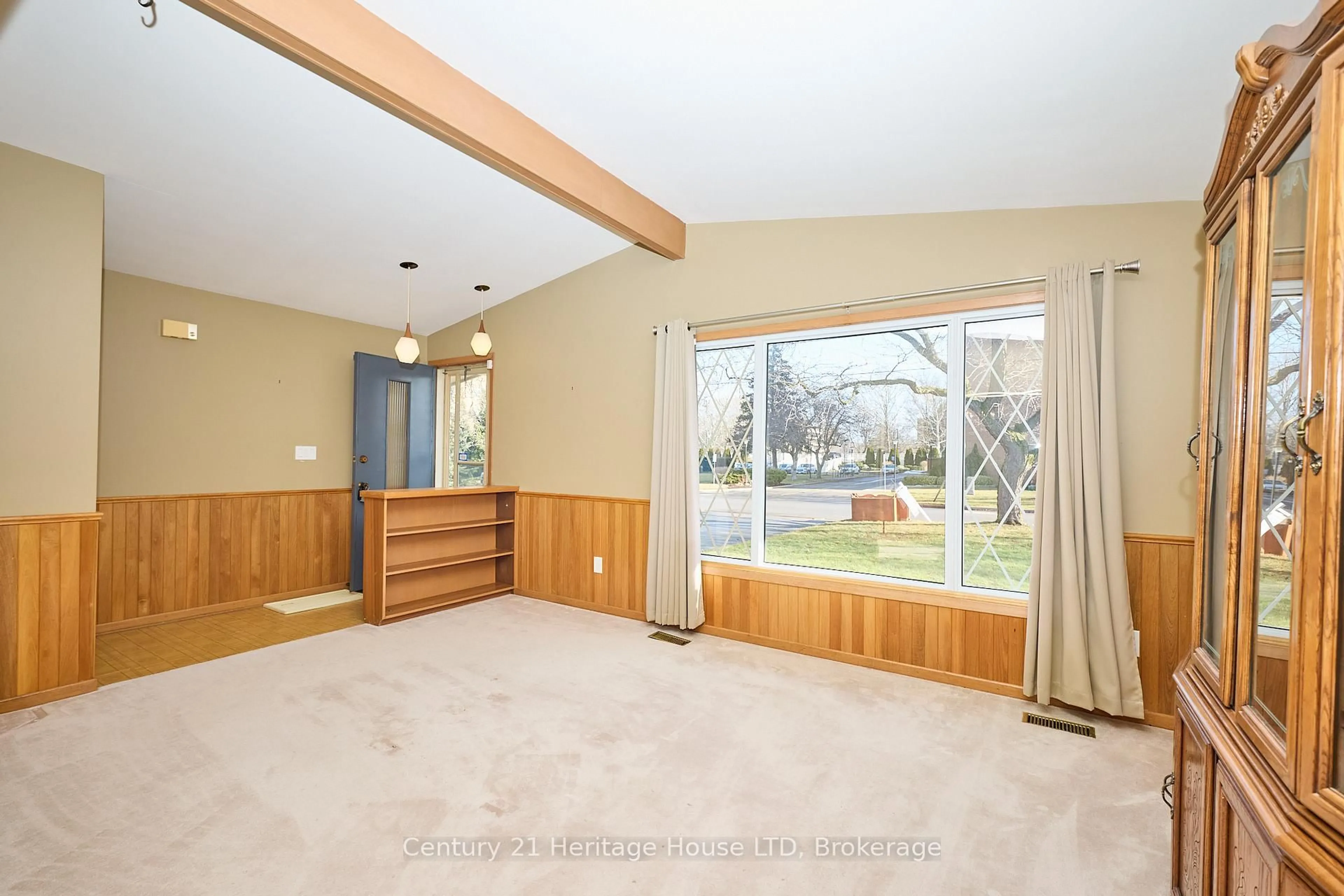 Unknown for 55 Windward St, St. Catharines Ontario L2M 4B9