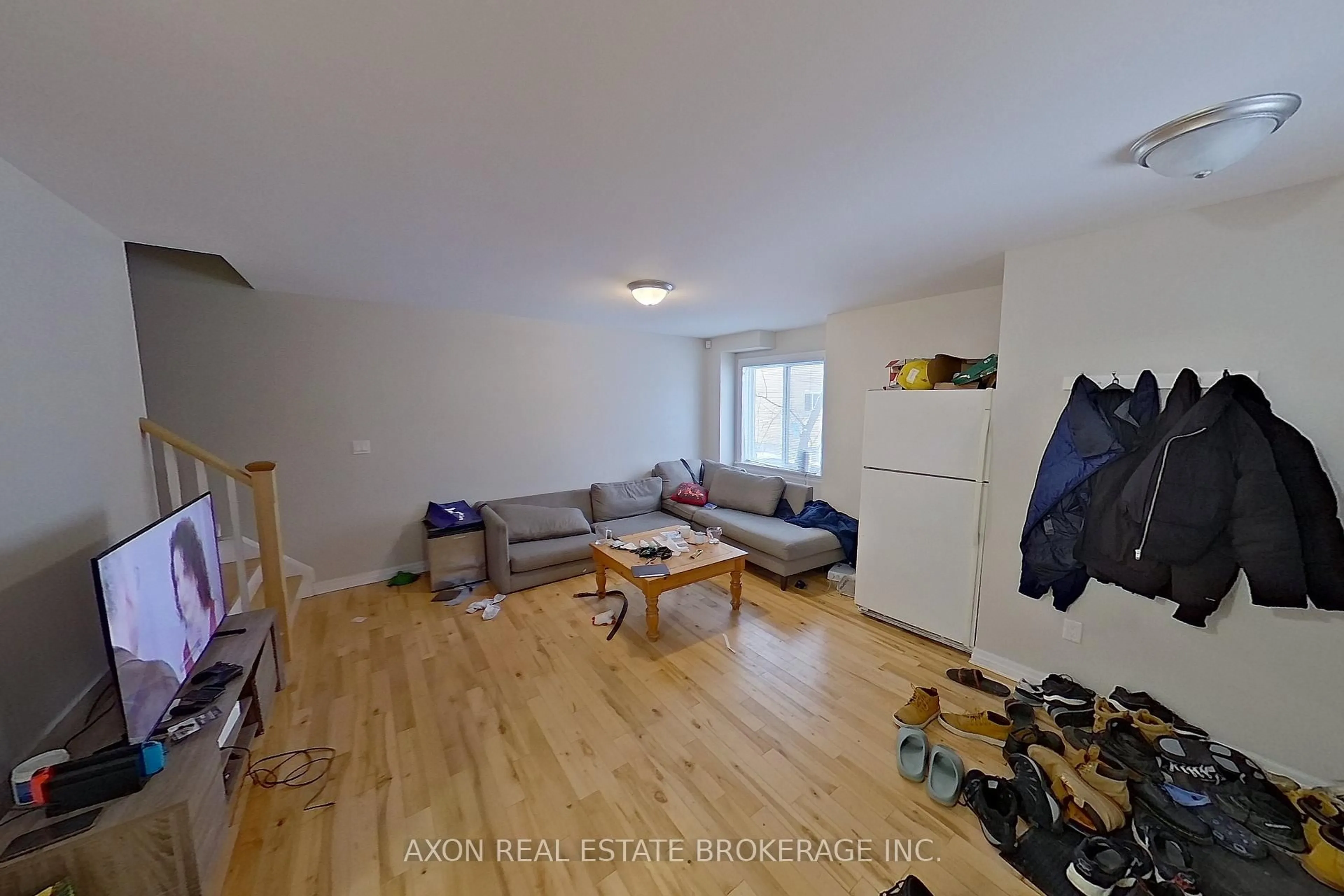 A pic of a room for 41 Linton St, Kingston Ontario K7K 1N8