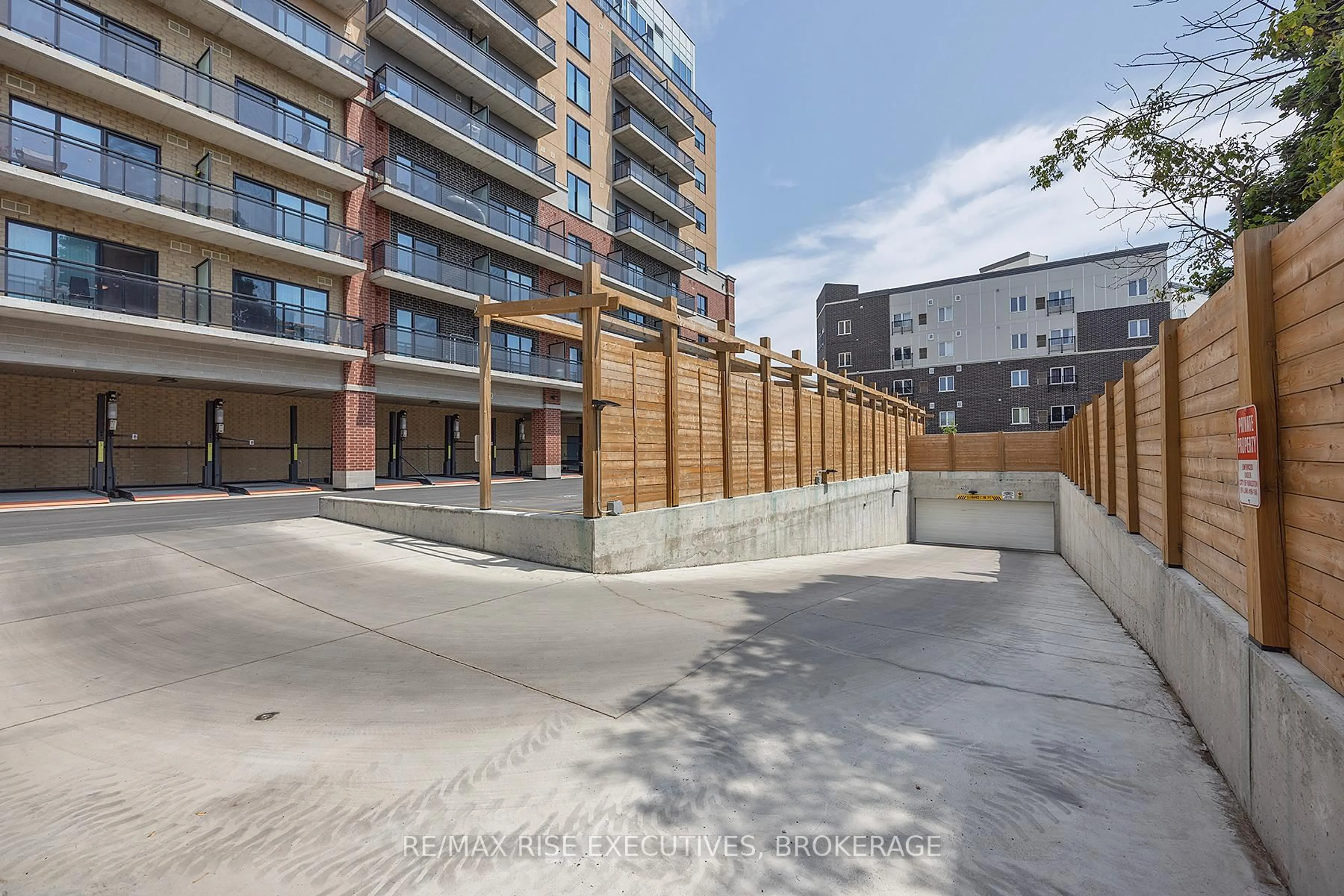 Patio, street for 652 Princess St #515, Kingston Ontario K7L 1E5