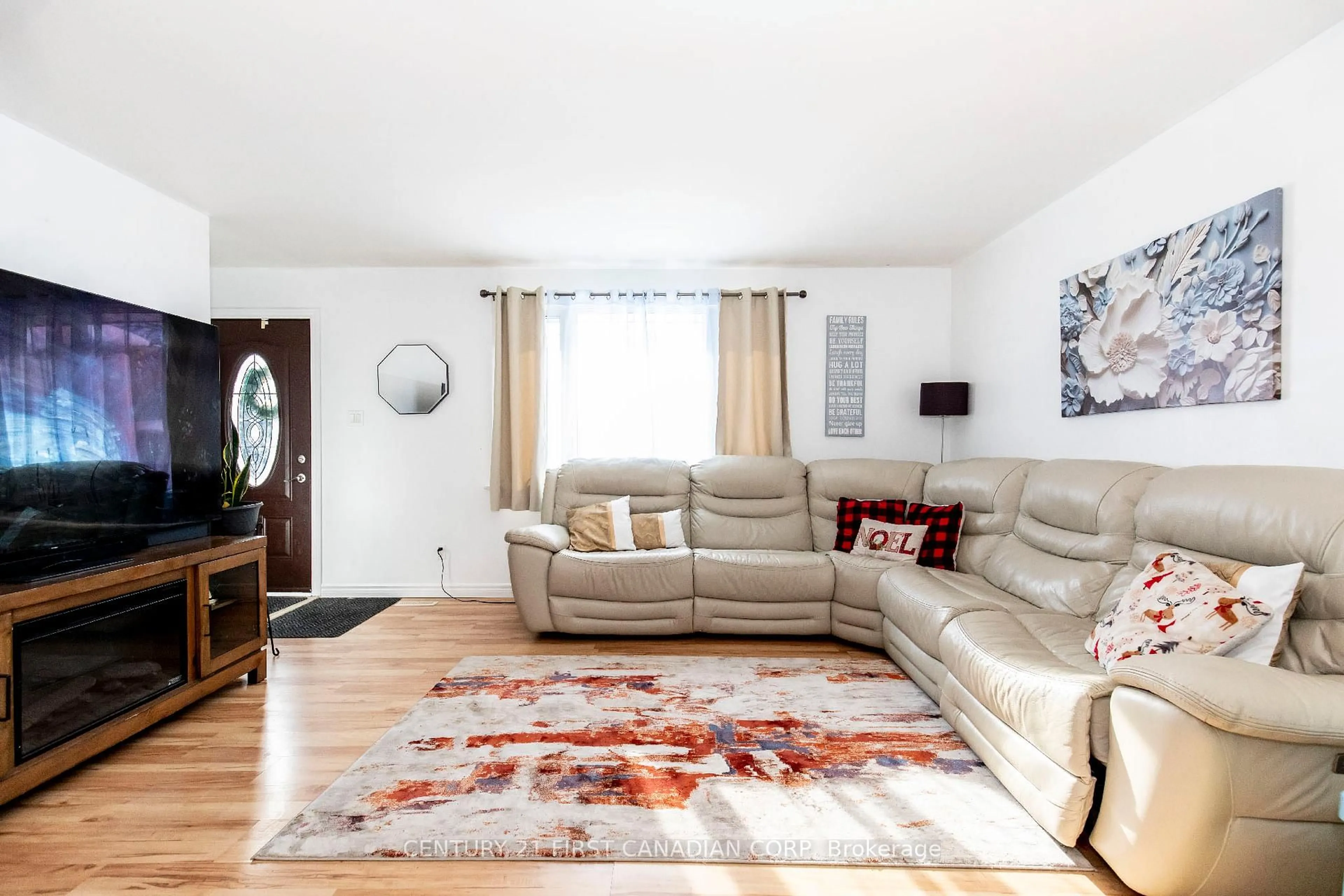 Living room with furniture, unknown for 12 Noel Ave, London East Ontario N5V 1A9