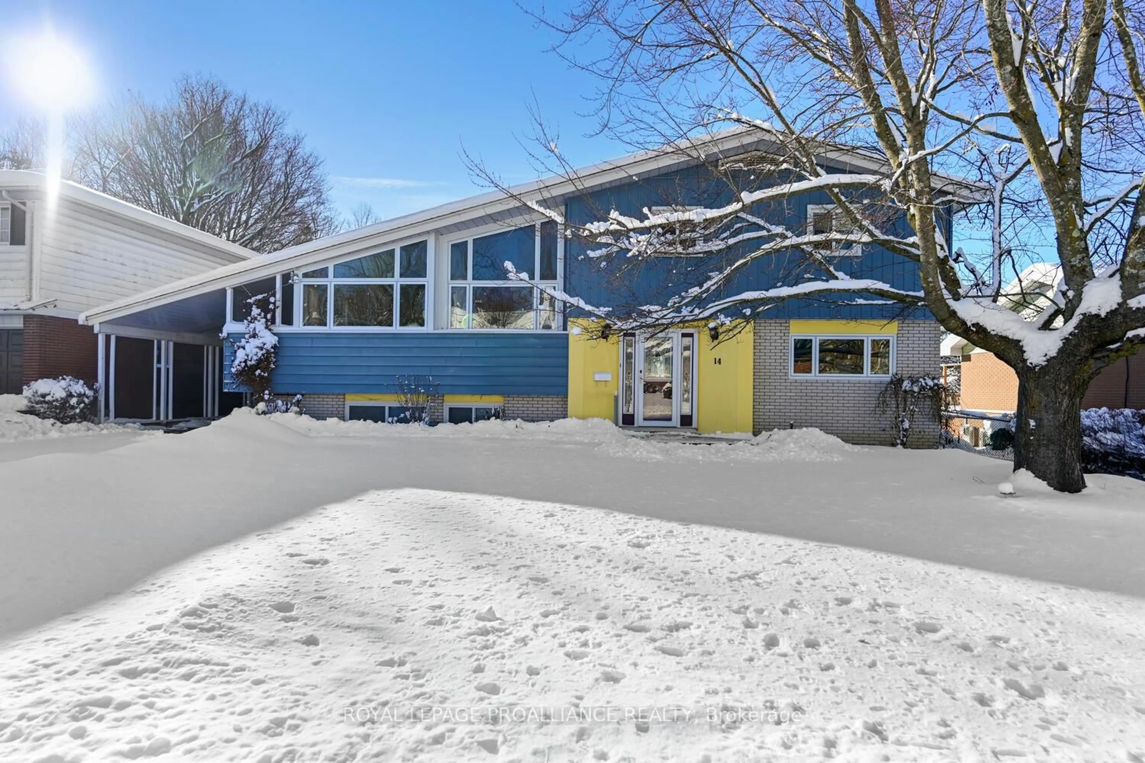 Unknown for 14 Davison Ave, Brockville Ontario K6V 3C2